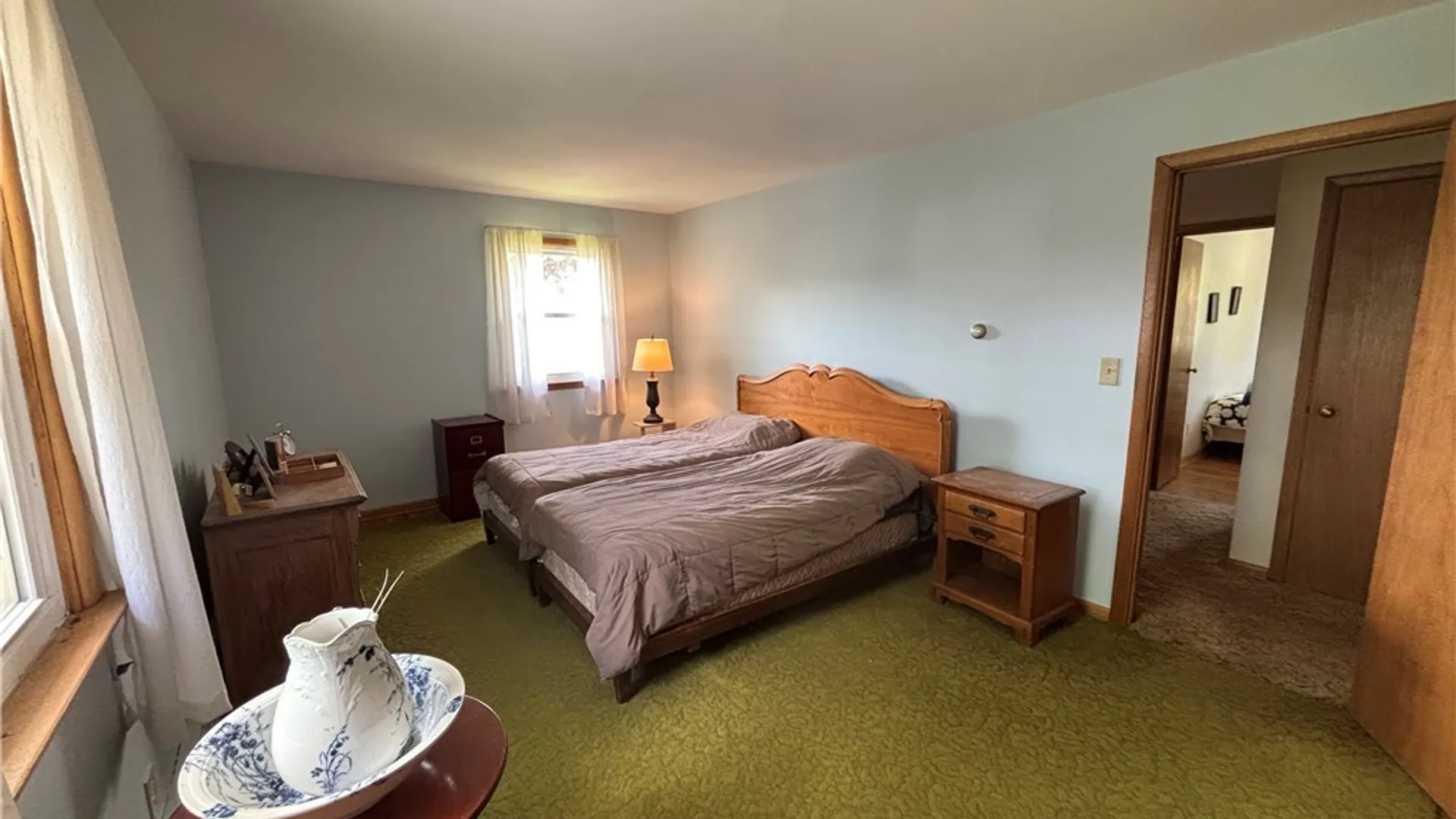 Property at 13 Eisenhower Drive, Lockport City, NY 14094 28