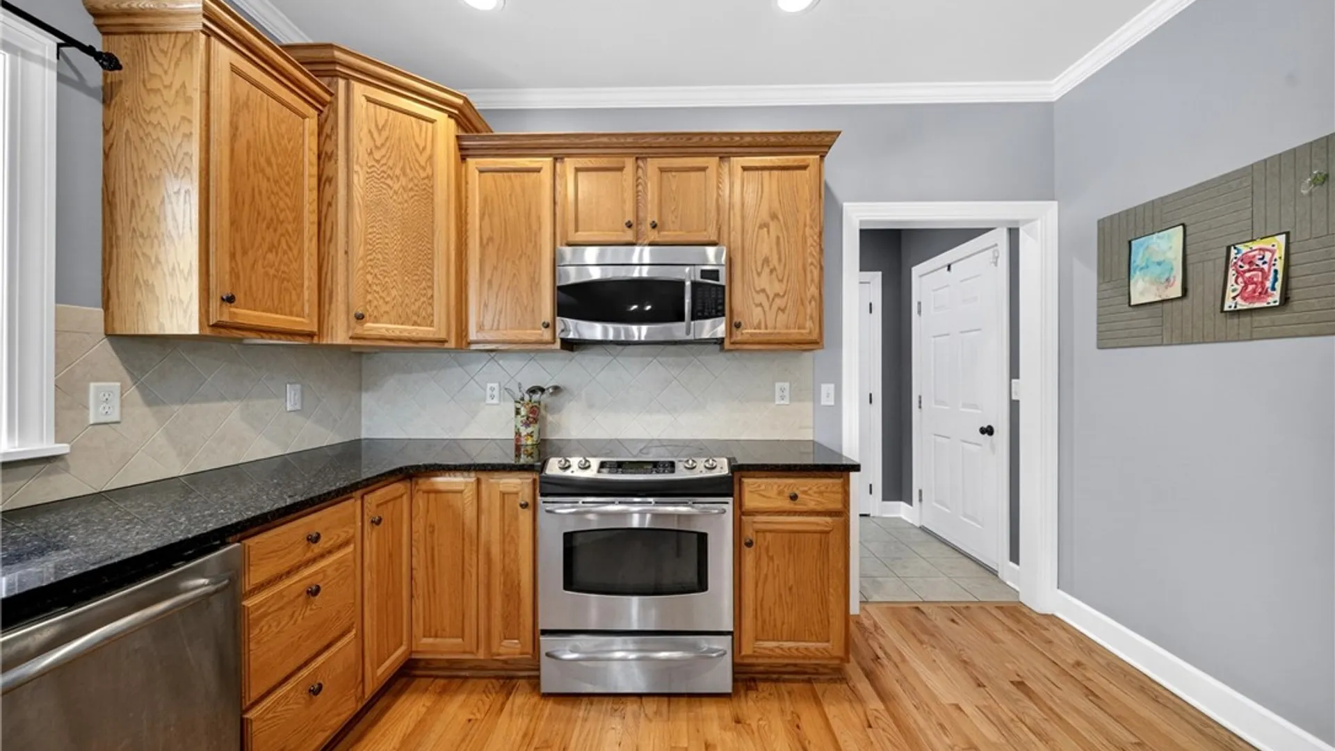 Property at 139 Golden Meadows Way, Camillus, NY 13164 25