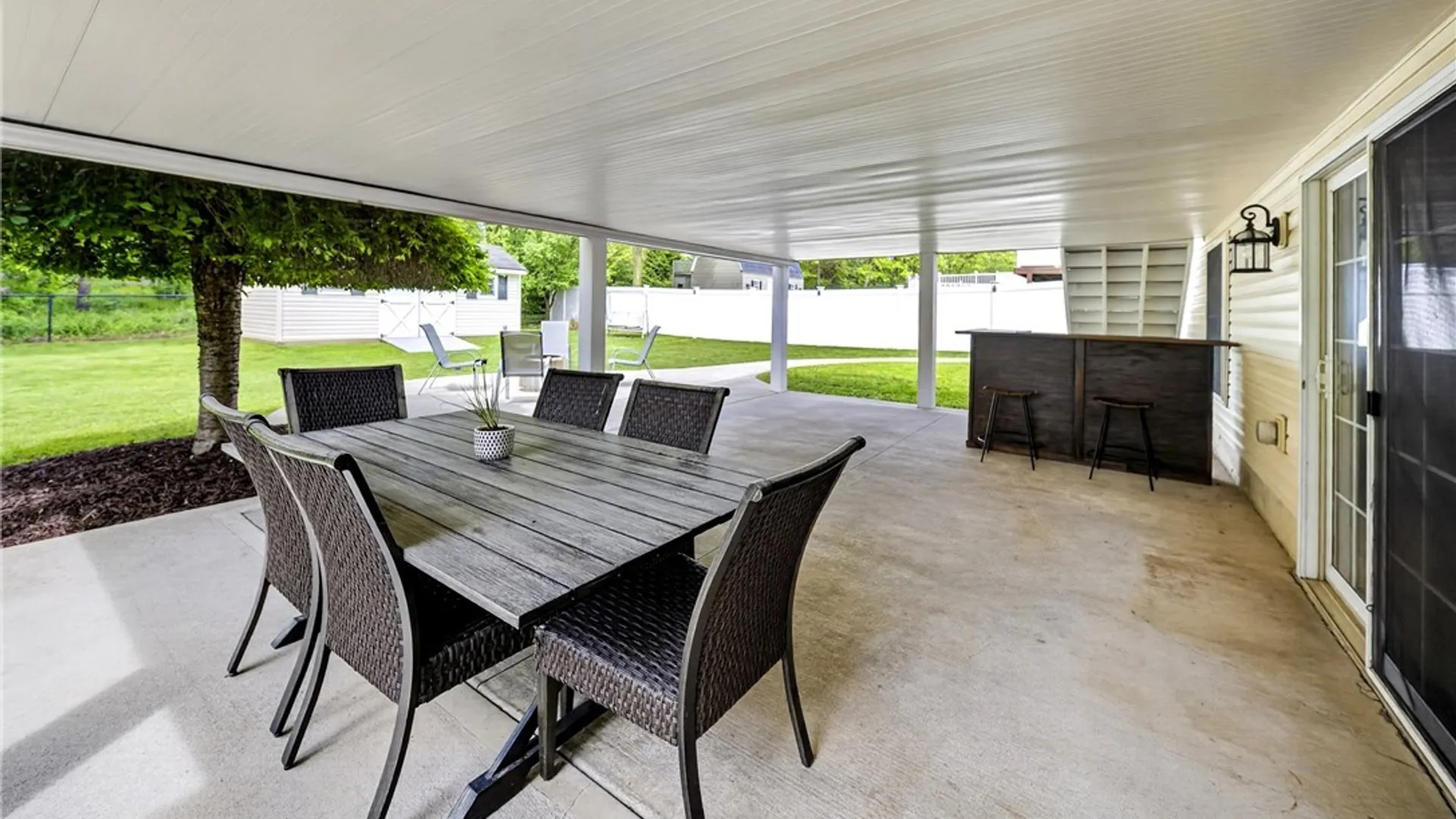 Property at 139 Golden Meadows Way, Camillus, NY 13164 45