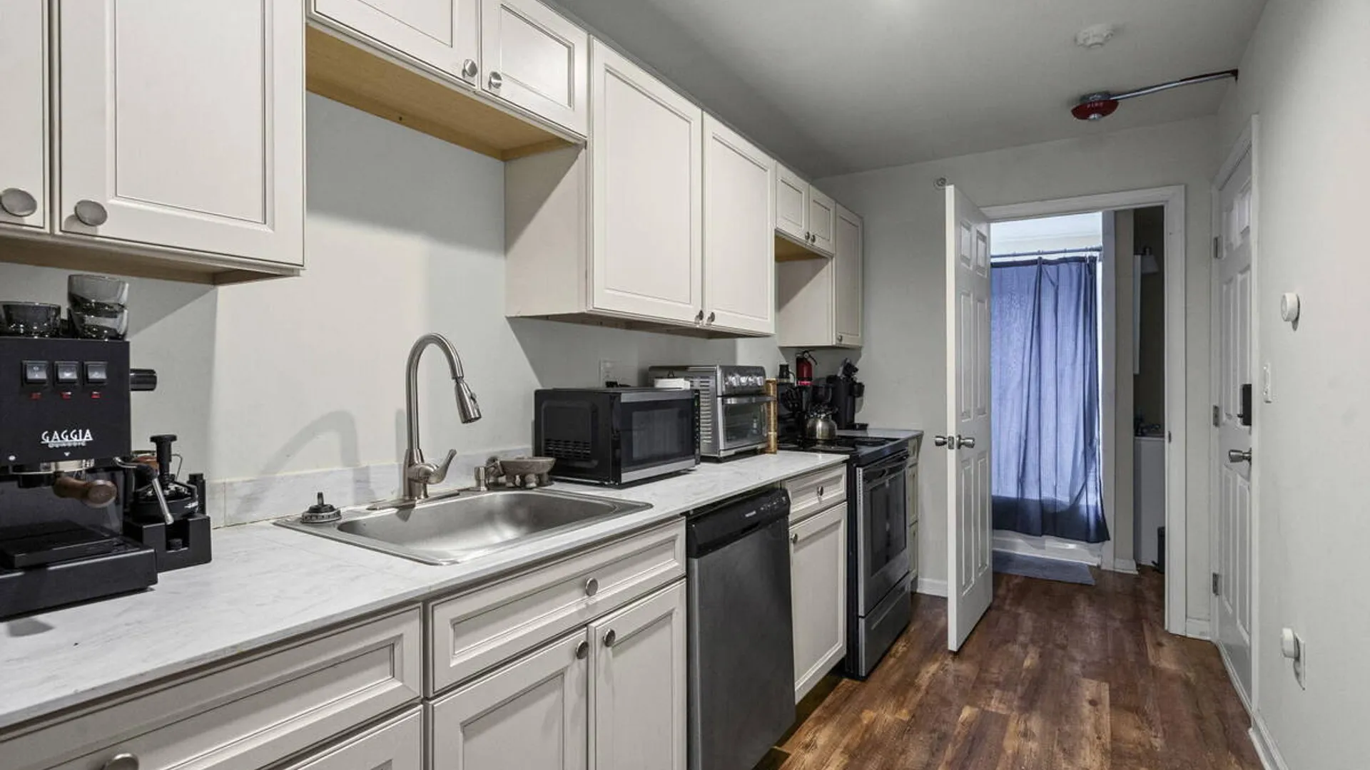 Property at 402 Broadway, Albany, NY 12207 30