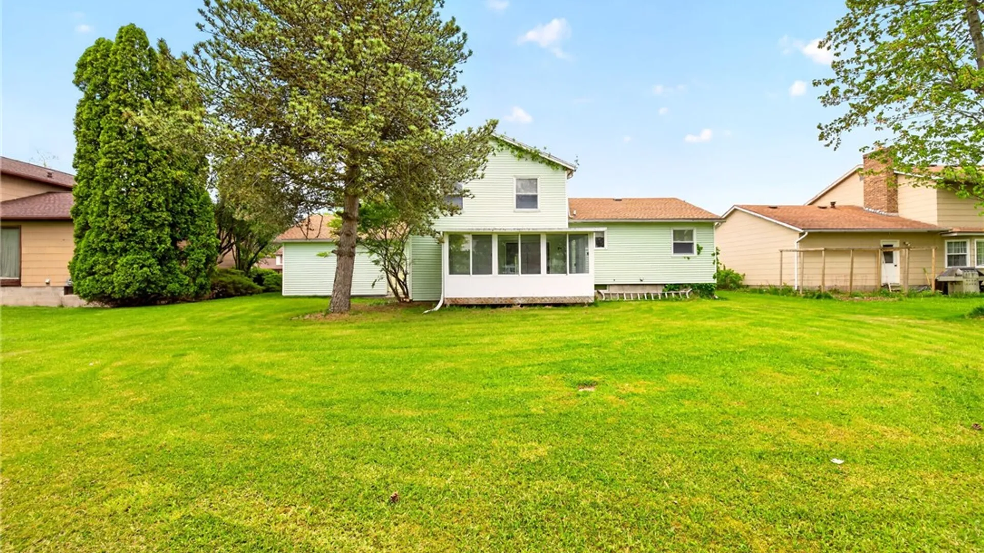 Property at 130 Troutbeck Lane, Greece, NY 14626 30