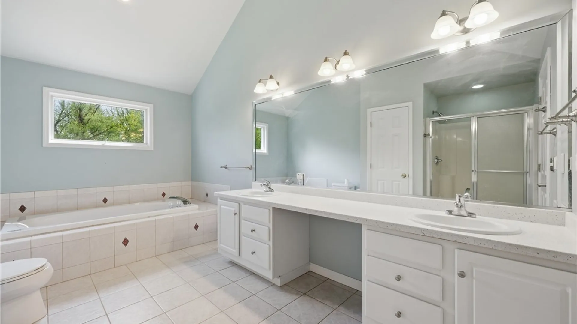 Property at 6249 Creekhaven Drive, Clarence, NY 14051 29