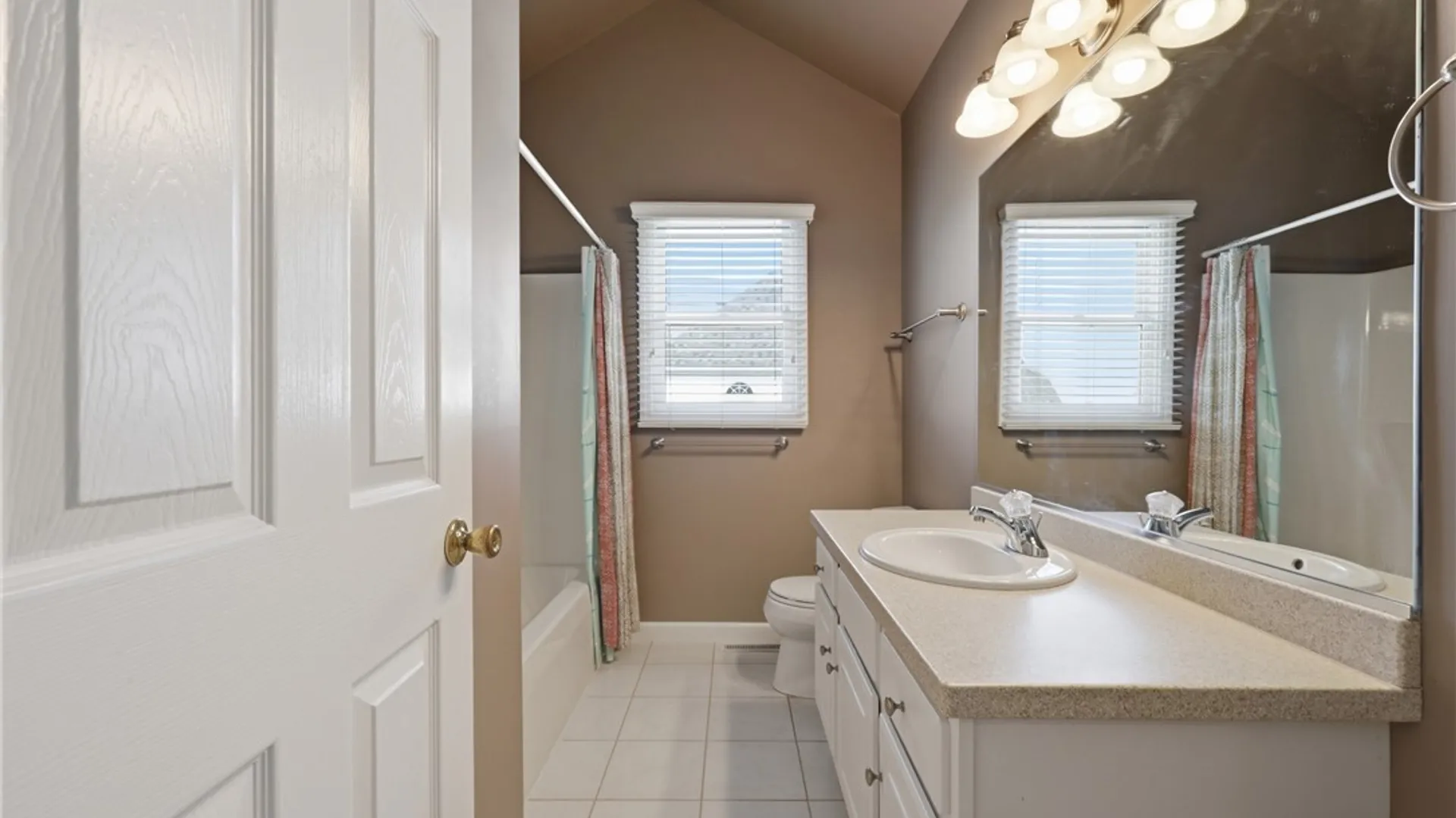 Property at 6249 Creekhaven Drive, Clarence, NY 14051 39