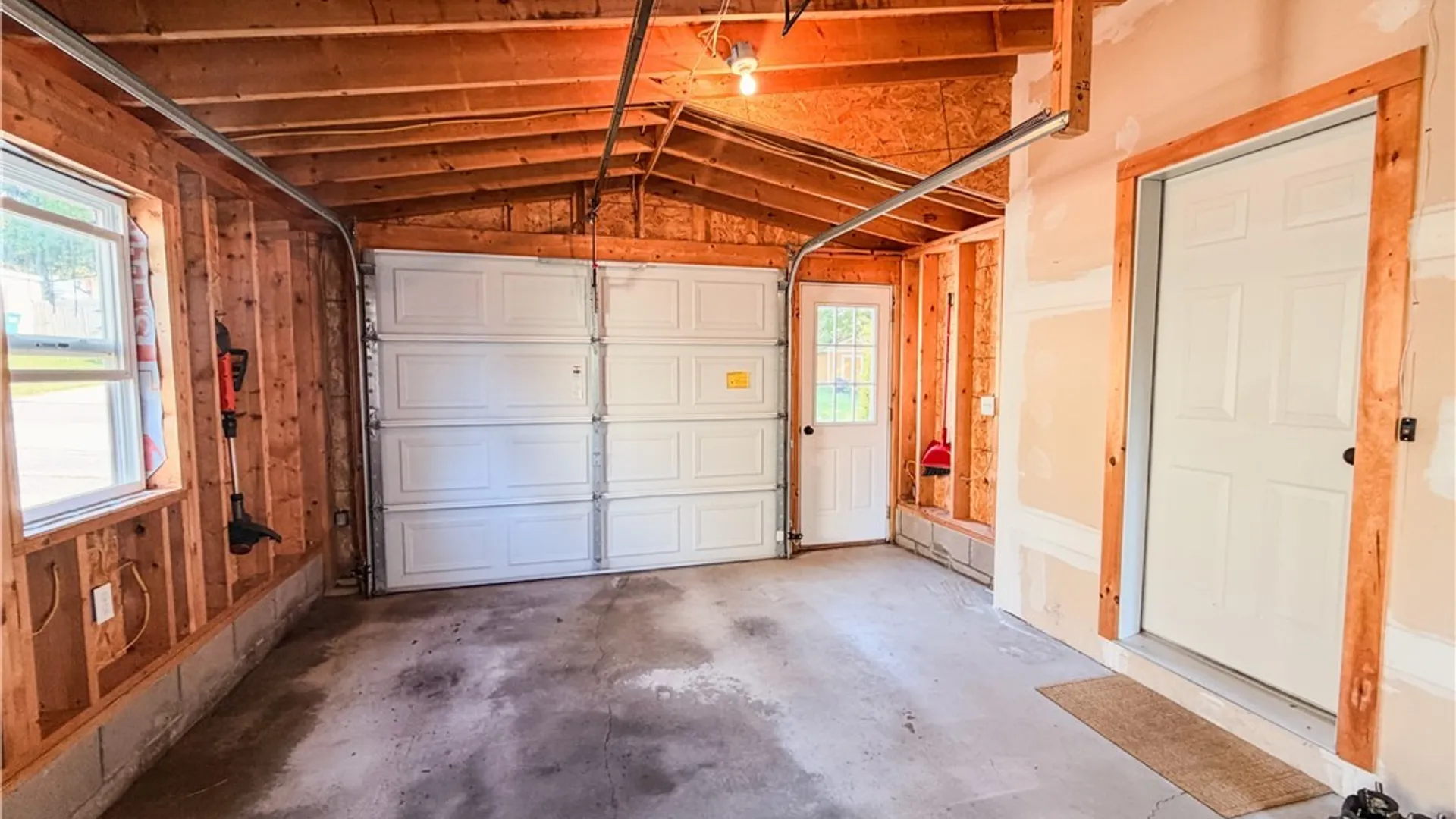 Property at 13 N Division Street, Oswego, NY 13126 5