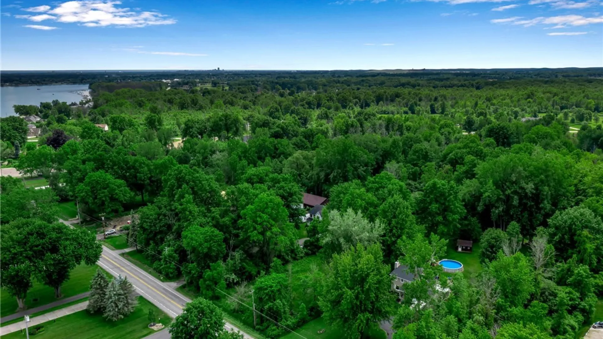 Property at 3710 E River Road, Grand Island, NY 14072 12