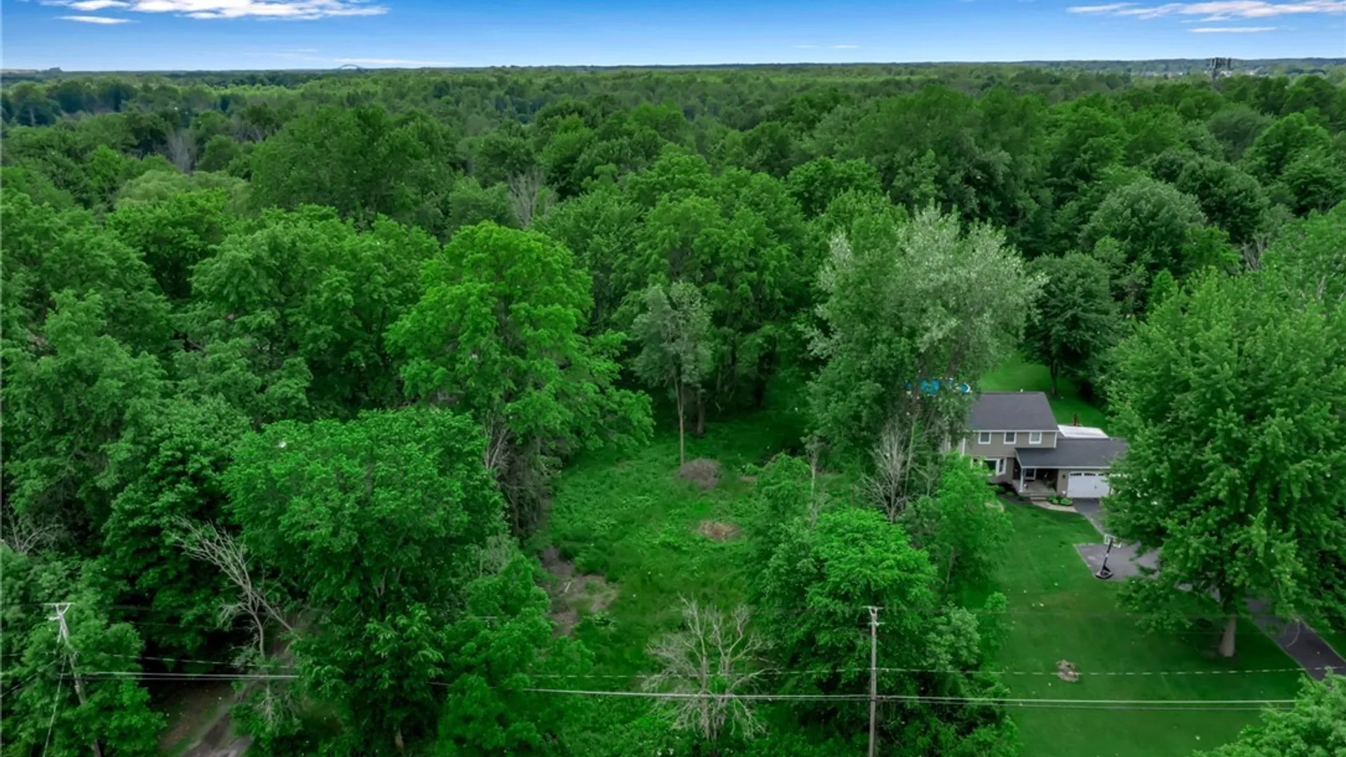 Property at 3710 E River Road, Grand Island, NY 14072 2
