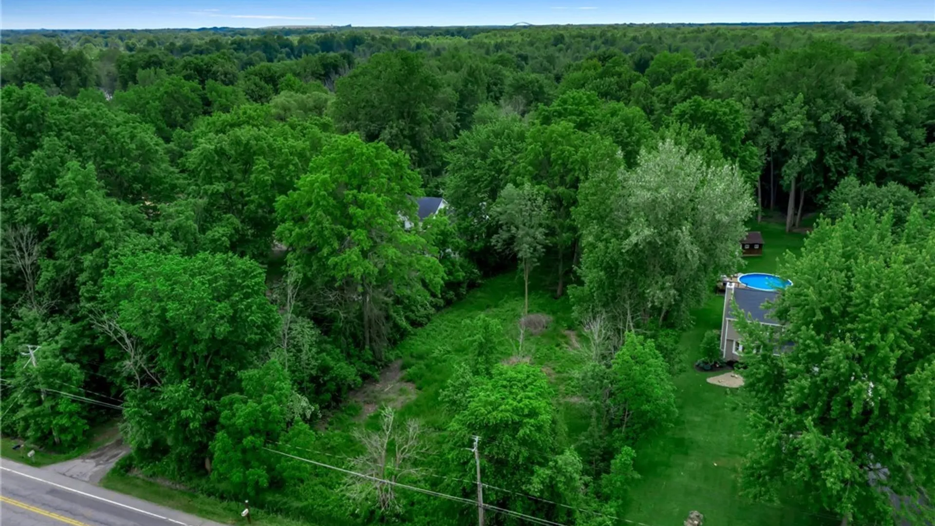 Property at 3710 E River Road, Grand Island, NY 14072 3