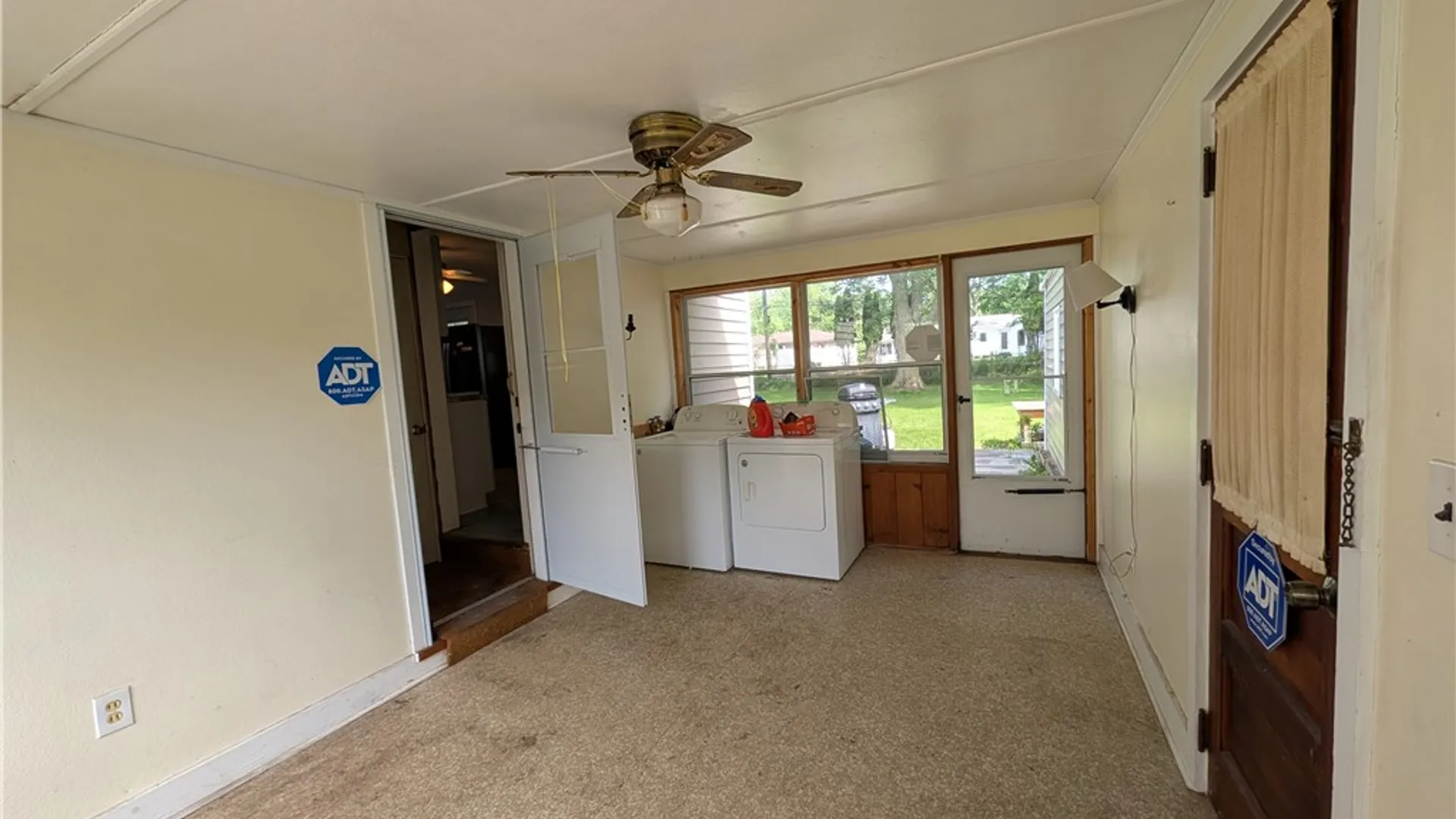 Property at 28 Ranch Village Lane, Gates, NY 14624 5