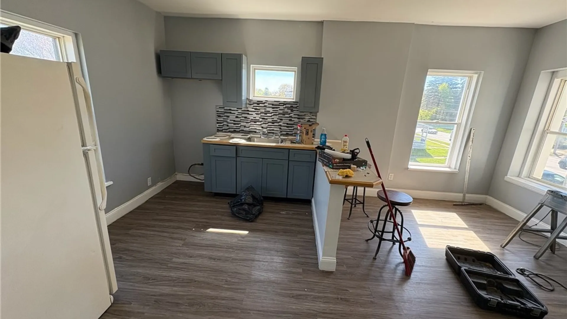 Property at 2102 Whitesboro Street, Utica, NY 13502 11
