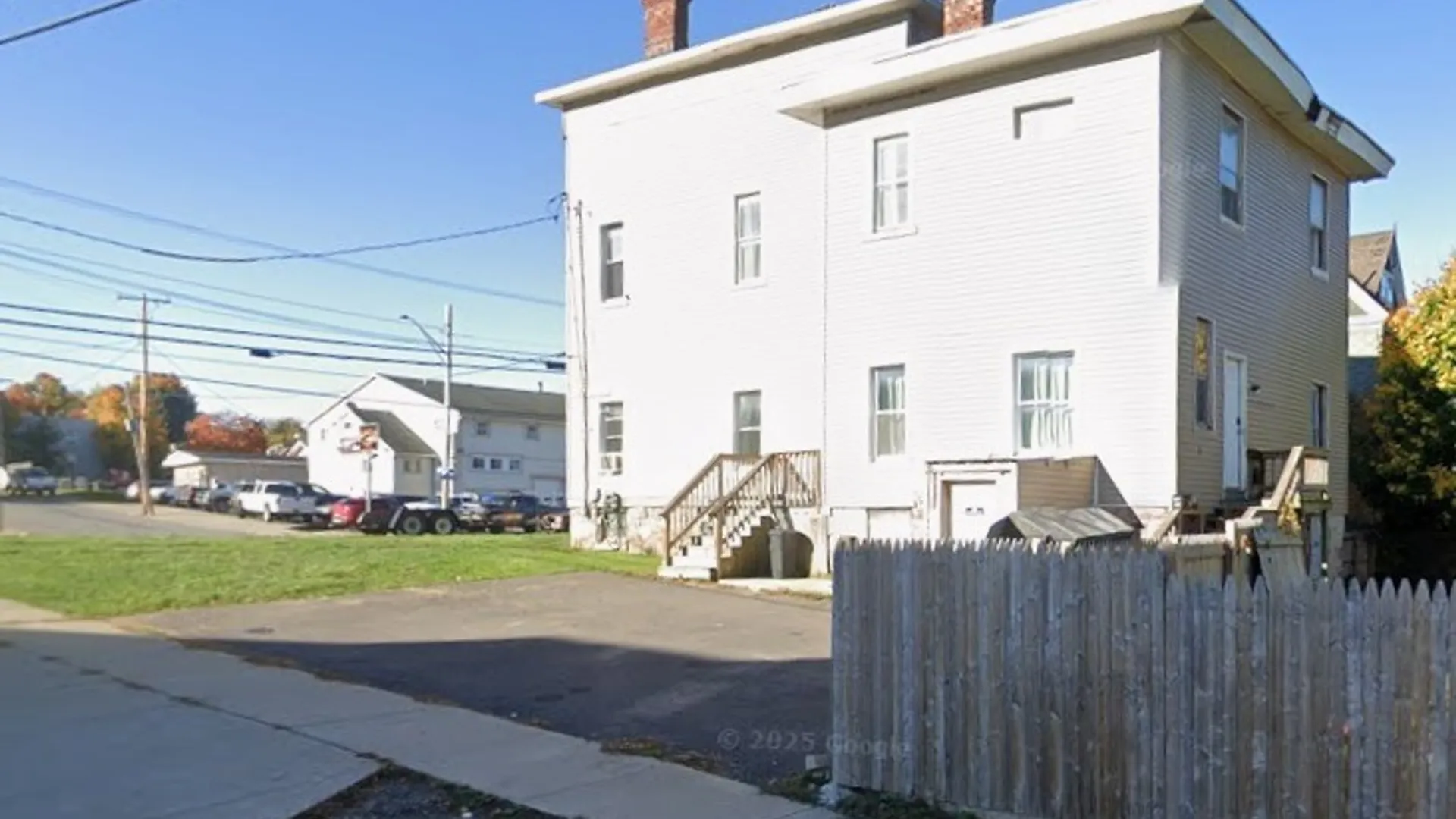 Property at 2102 Whitesboro Street, Utica, NY 13502 3