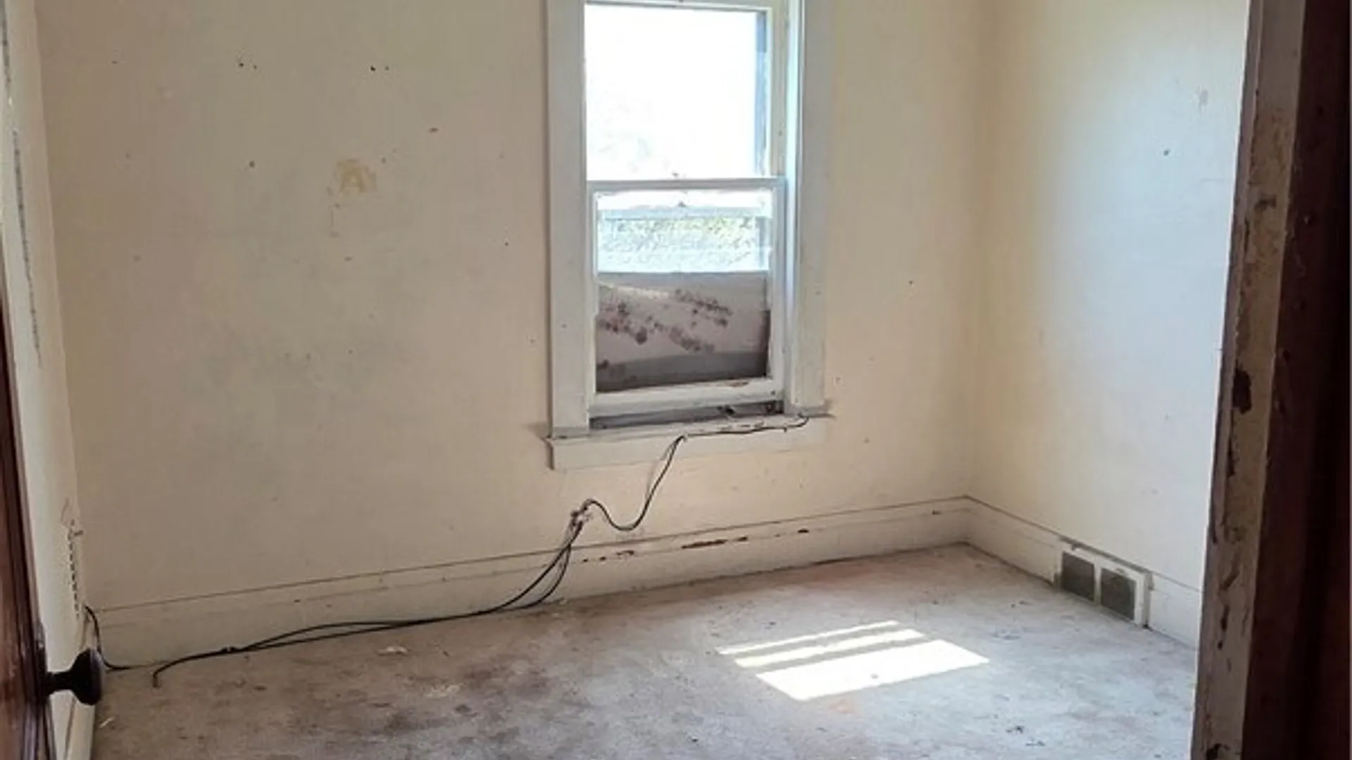 Property at 1719 Ashland Avenue, Niagara Falls, NY 14301 13