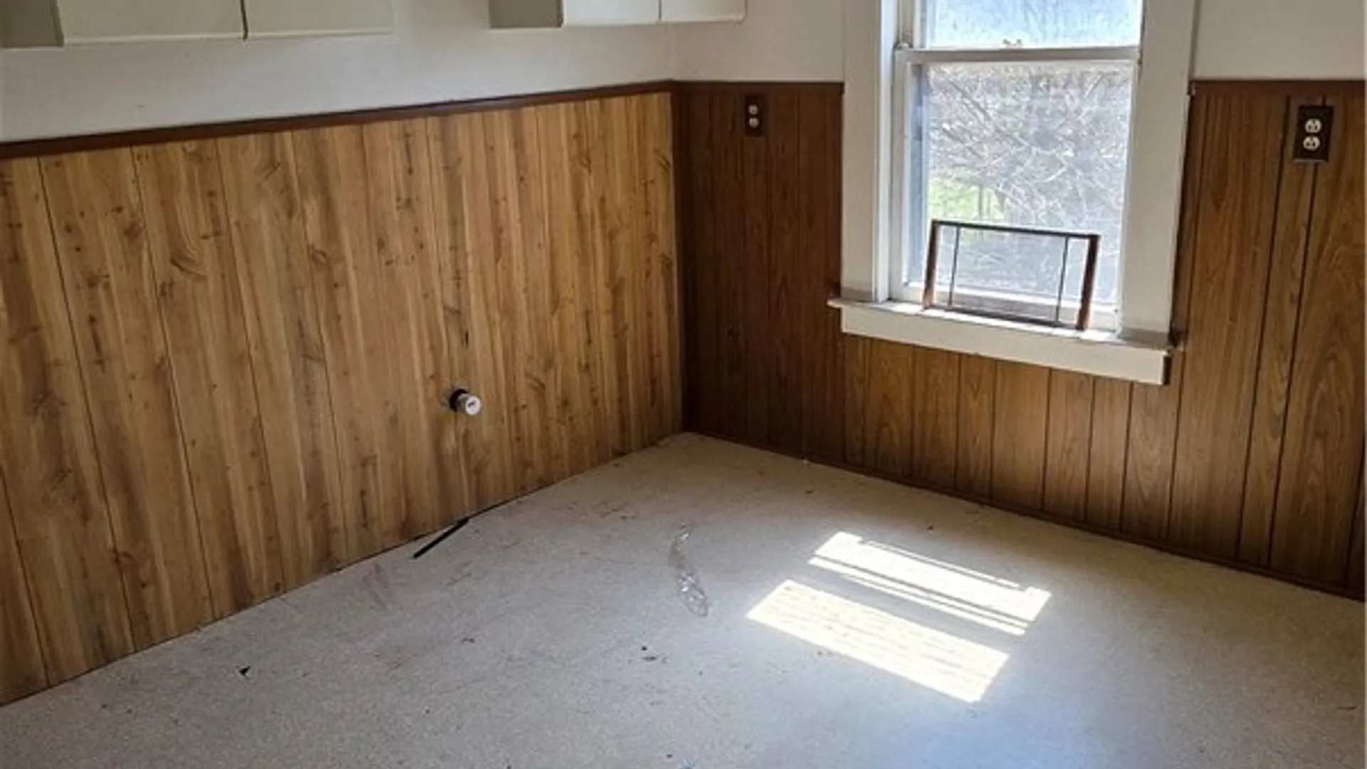 Property at 1719 Ashland Avenue, Niagara Falls, NY 14301 19