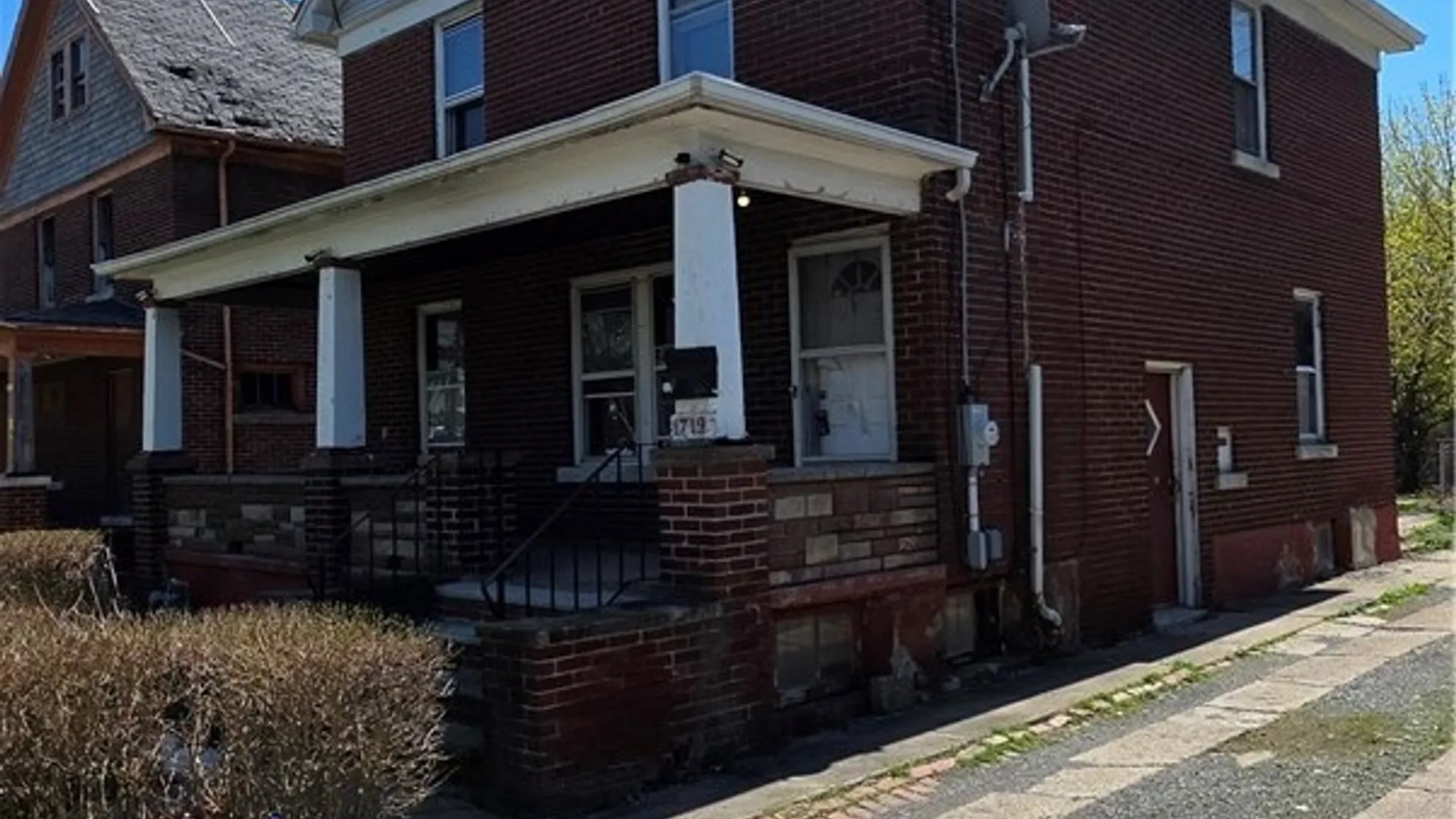 Property at 1719 Ashland Avenue, Niagara Falls, NY 14301 2