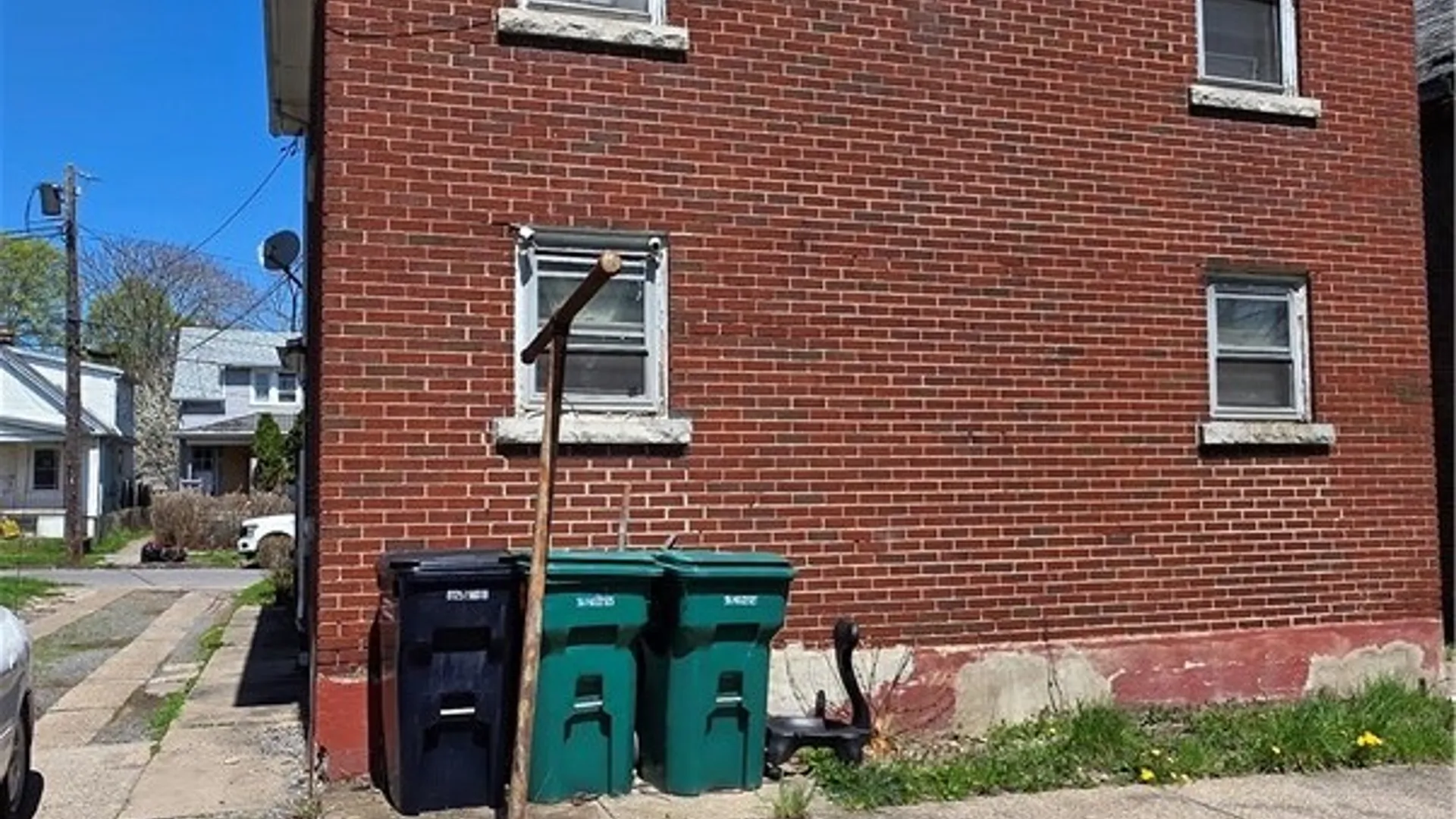 Property at 1719 Ashland Avenue, Niagara Falls, NY 14301 3