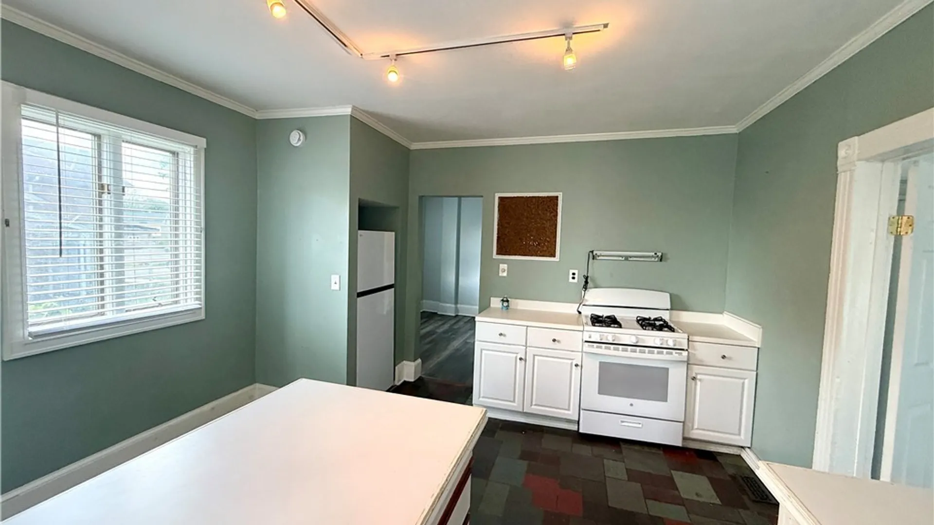 Property at 114 Washington Street, Manlius, NY 13104 4