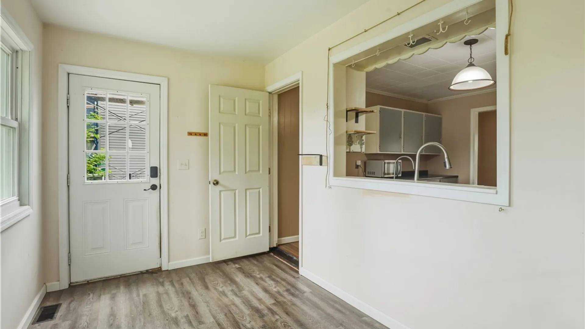 Property at 730 W 1st Street, Elmira City, NY 14905 2