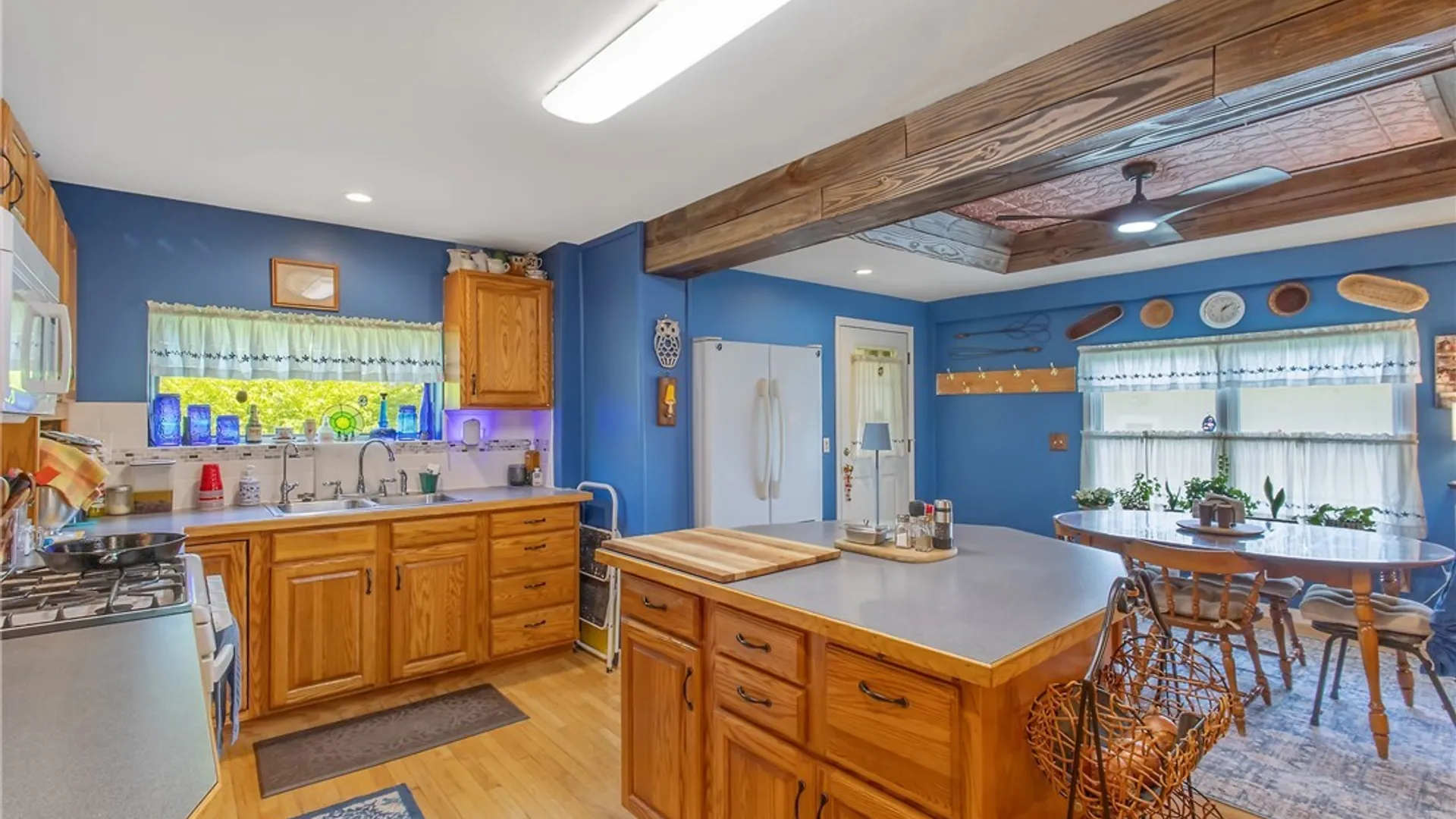 Property at 4697 Grange Road, Clay, NY 13041 15