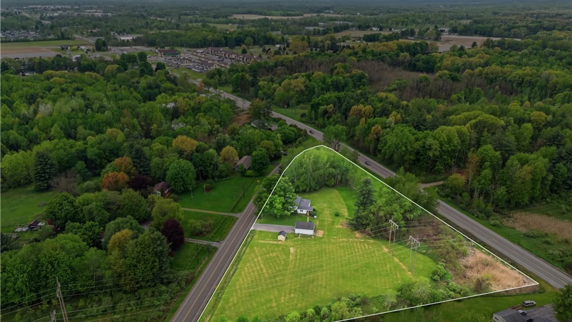 Property at 4697 Grange Road, Clay, NY 13041 6