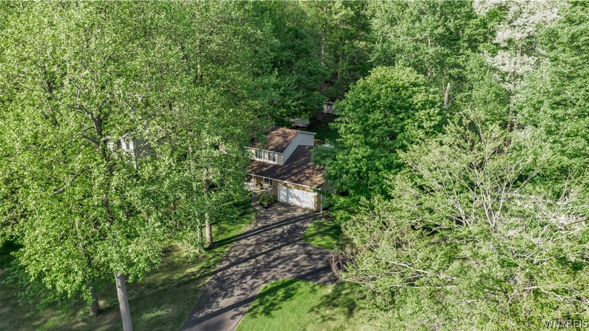 Property at 141 Tiffany Lane, Elma, NY 14086 2