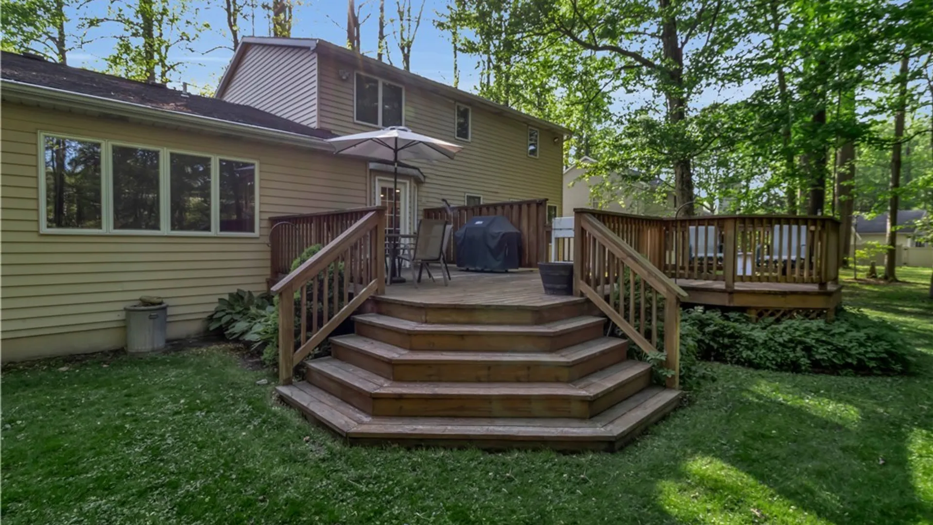 Property at 141 Tiffany Lane, Elma, NY 14086 45