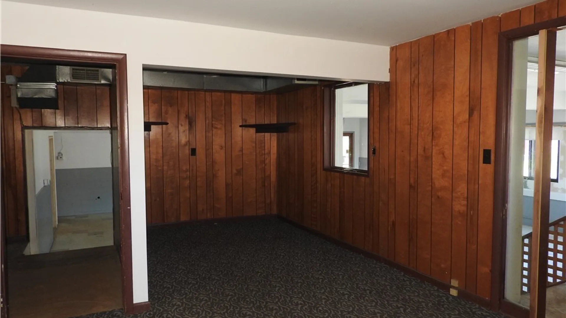 Property at 1800 Brewerton Road, Salina, NY 13211 28