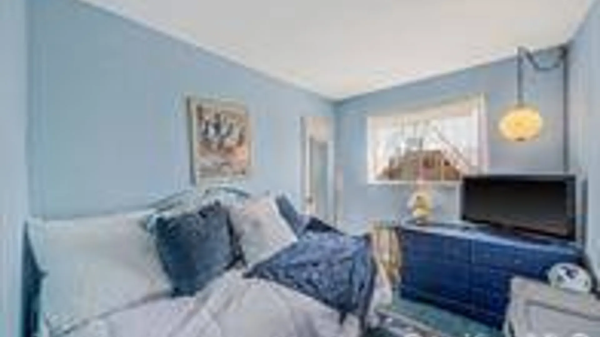 Property at 289 W 17th St, Deer Park, NY 11729 21