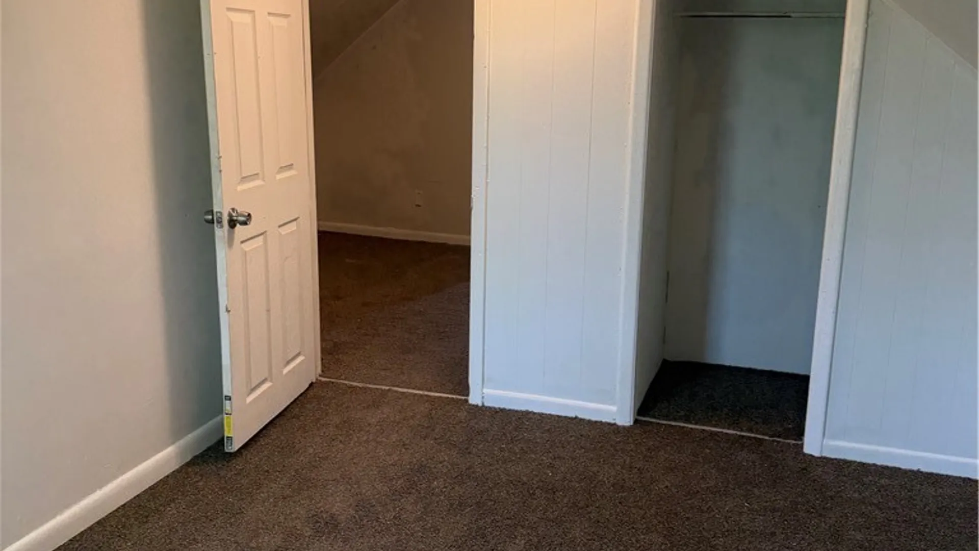 Property at 203 Roslyn Street, Buffalo, NY 14215 10