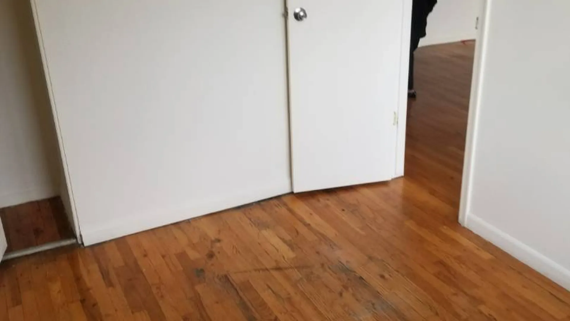 Property at 94-11 60th Avenue, Elmhurst, NY 11373 5