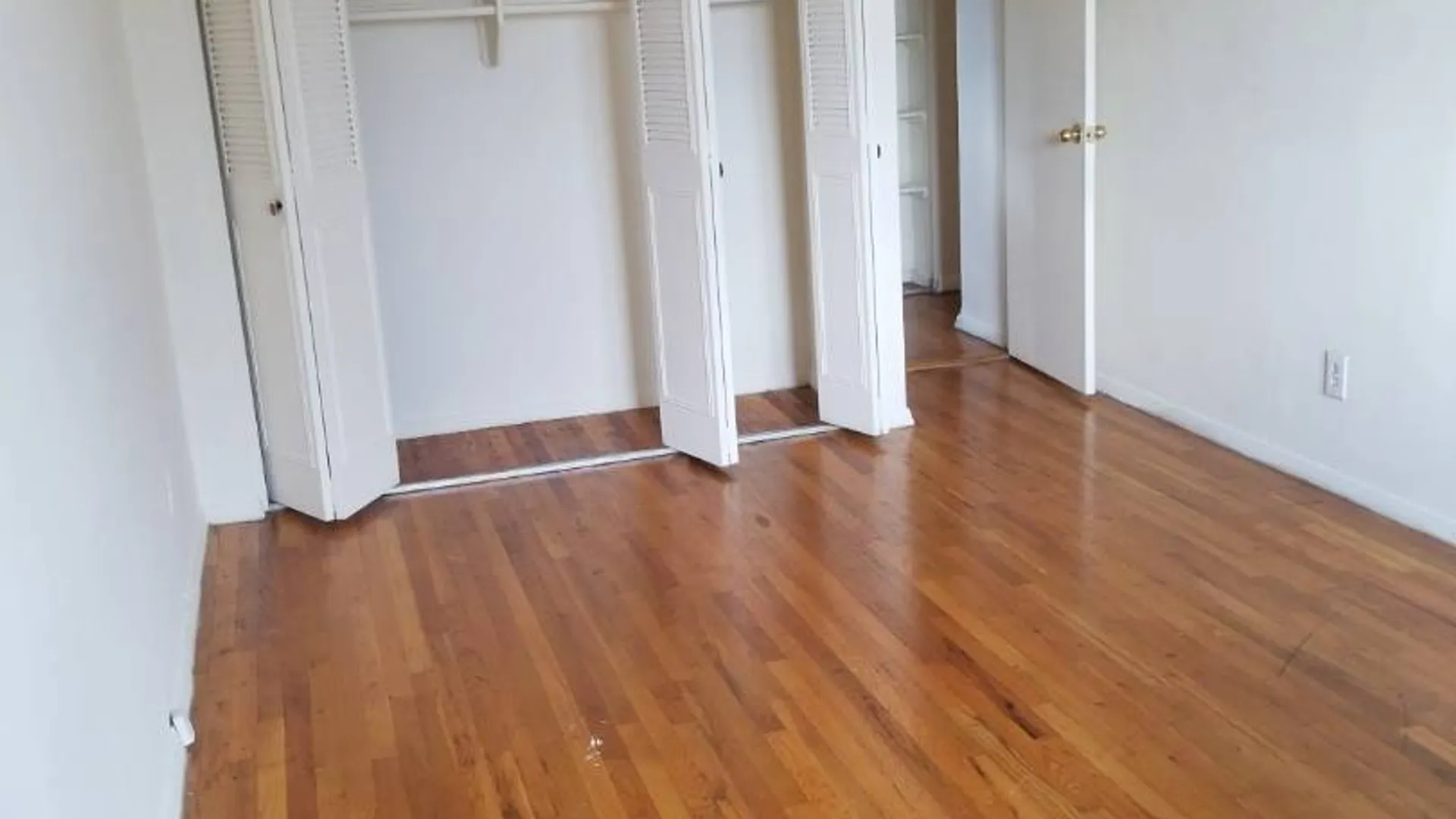 Property at 94-11 60th Avenue, Elmhurst, NY 11373 8