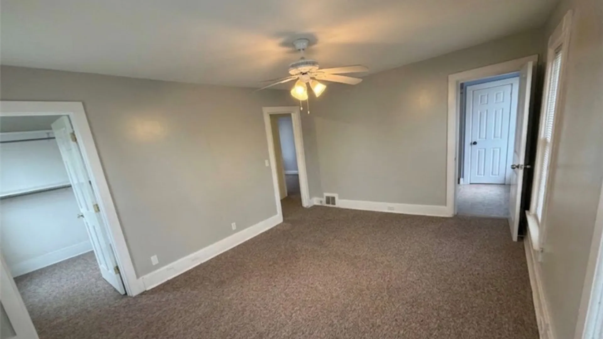 Property at 313 Roe Avenue, Elmira City, NY 14901 4