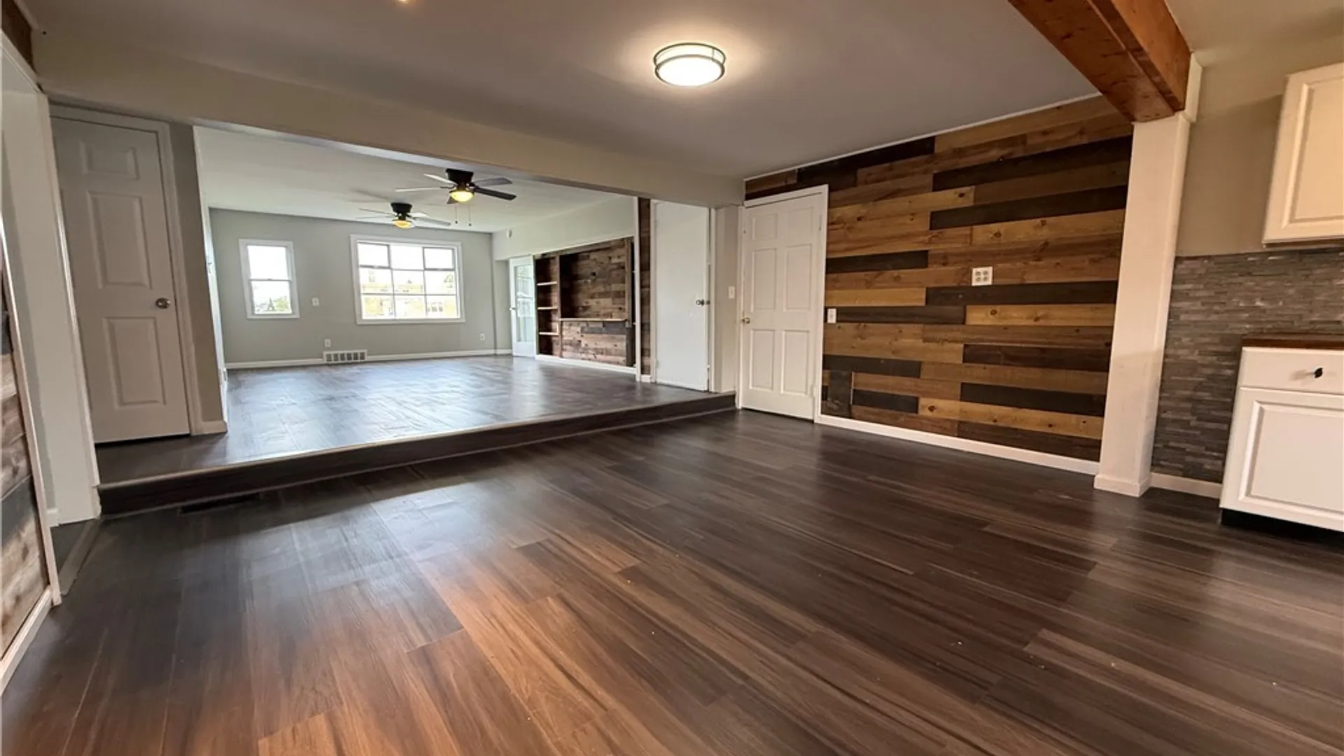 Property at 18 Bradford Court, West Seneca, NY 14224 17