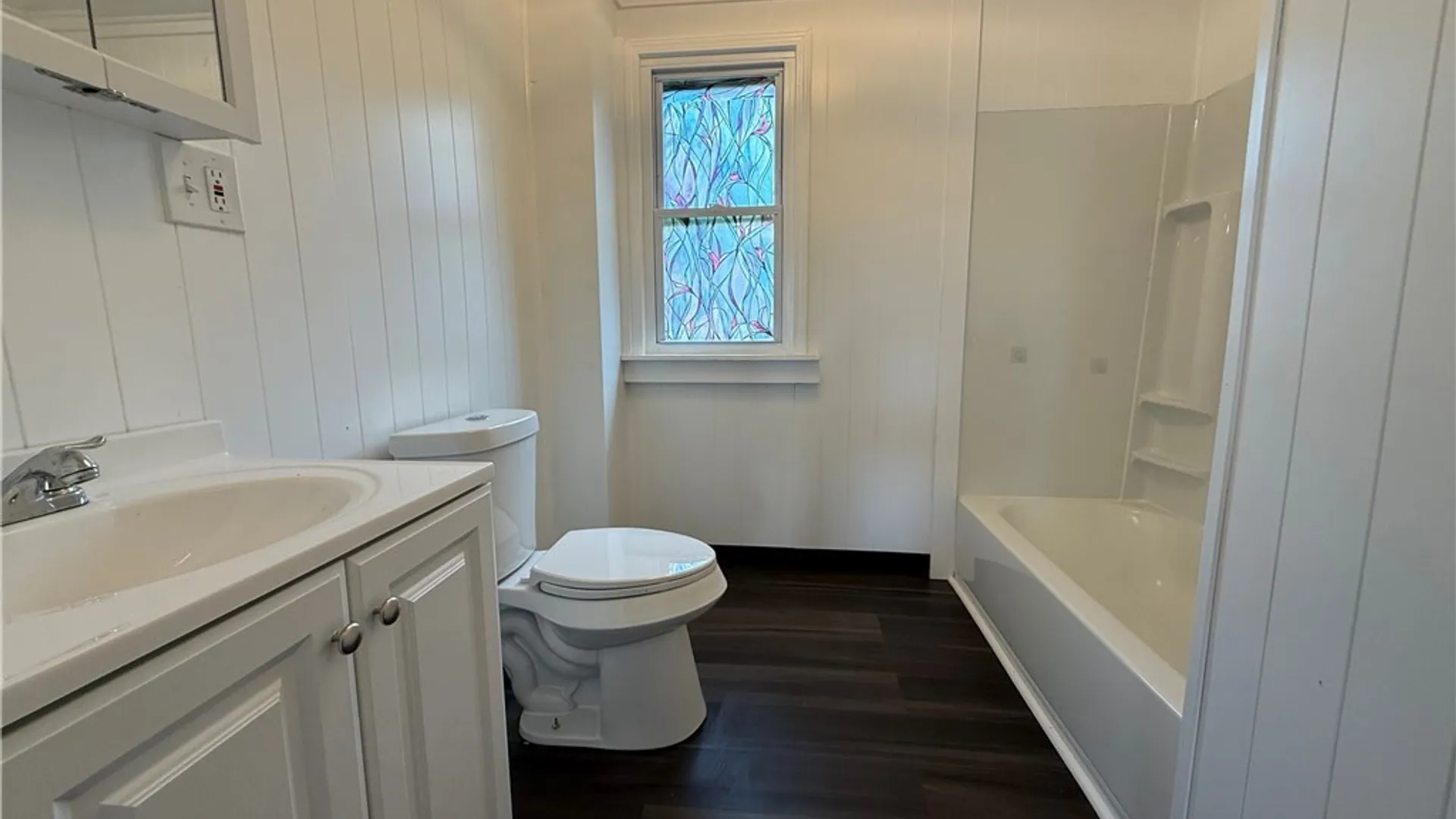 Property at 18 Bradford Court, West Seneca, NY 14224 22
