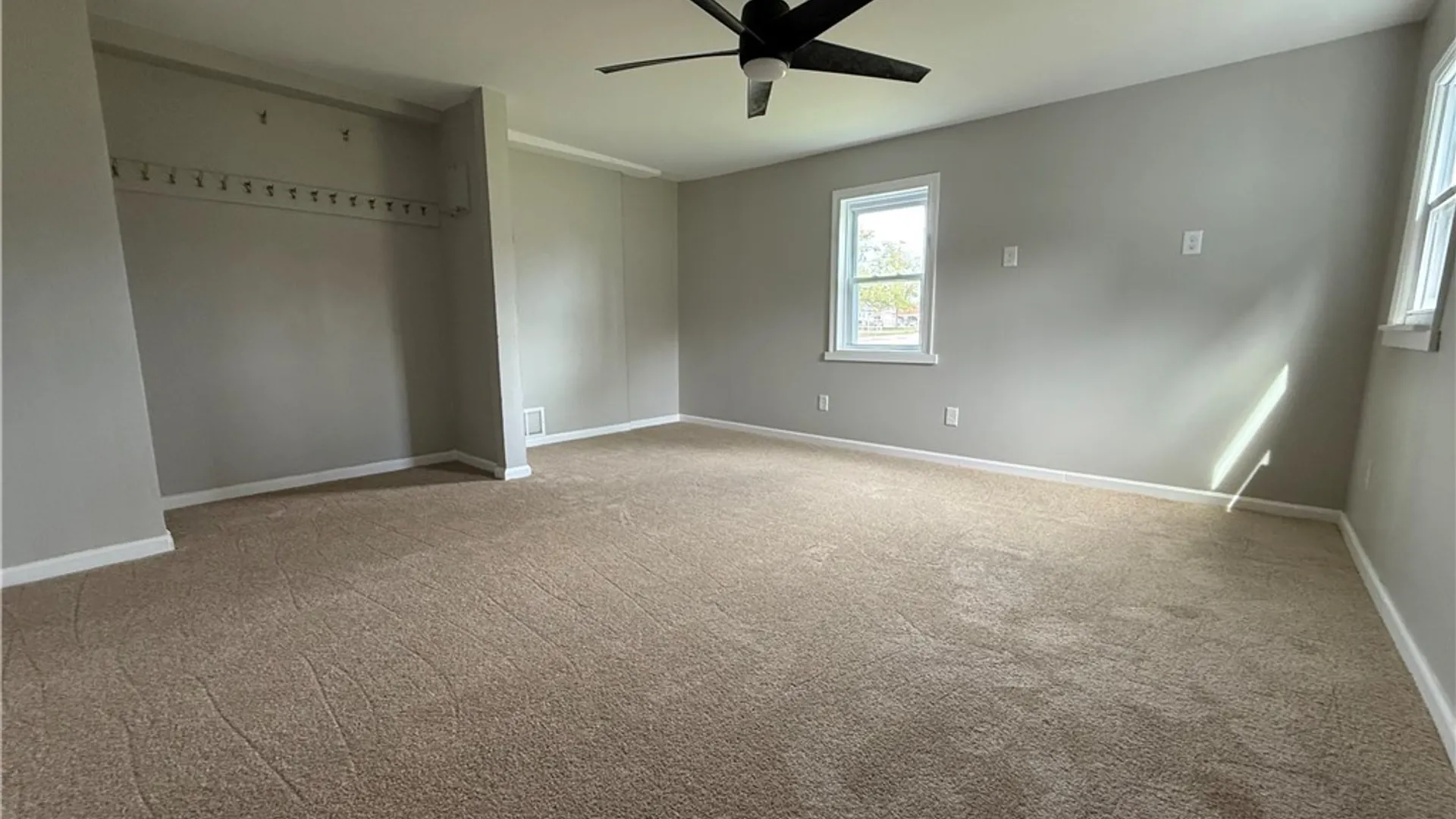 Property at 18 Bradford Court, West Seneca, NY 14224 30