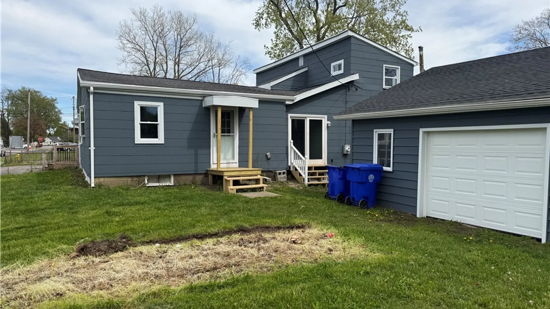 Property at 18 Bradford Court, West Seneca, NY 14224 6