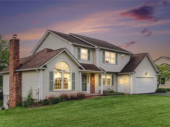 Property at 11 Stream View Cir, Perinton, NY 14450