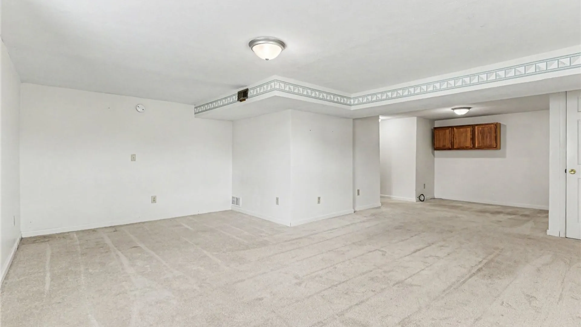 Property at 11 Stream View Cir, Perinton, NY 14450 23