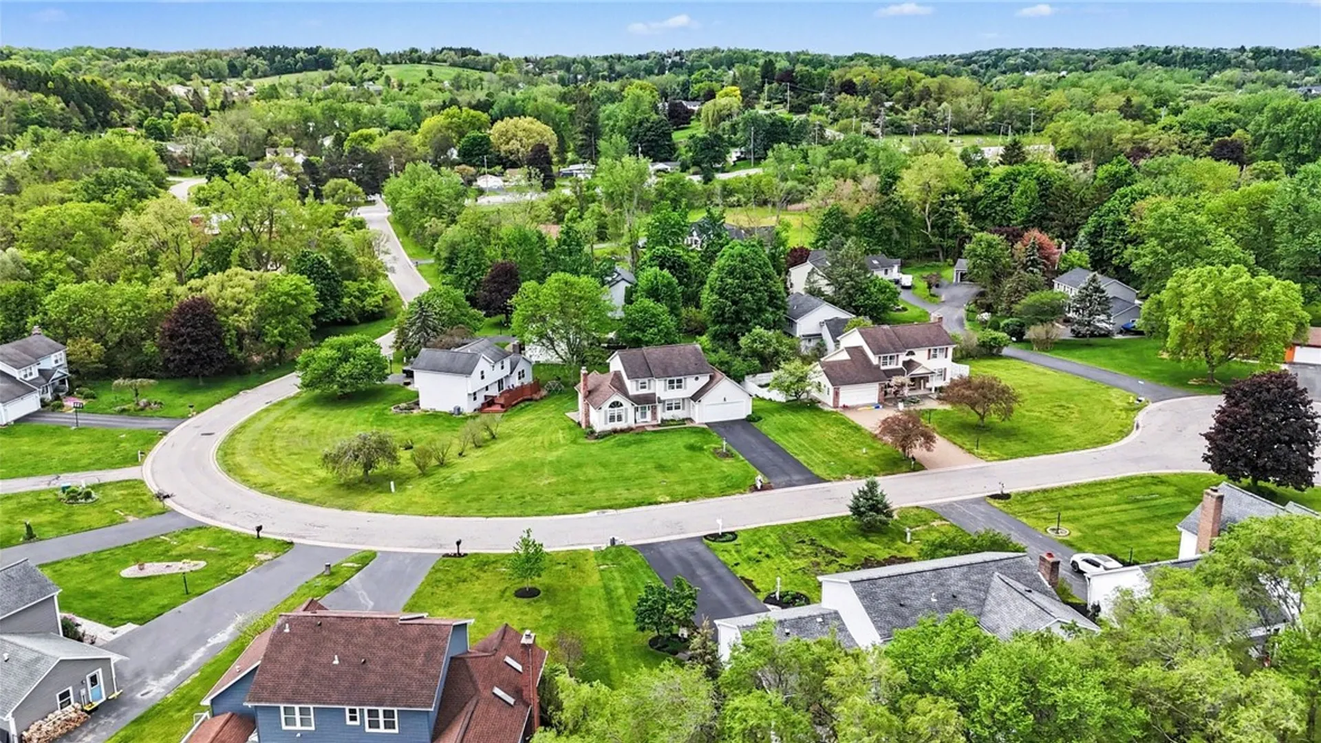 Property at 11 Stream View Cir, Perinton, NY 14450 31
