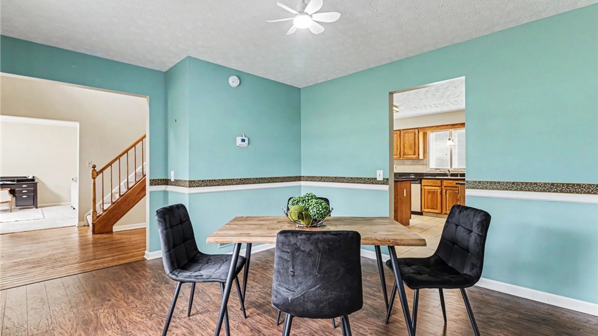 Property at 11 Stream View Cir, Perinton, NY 14450 6