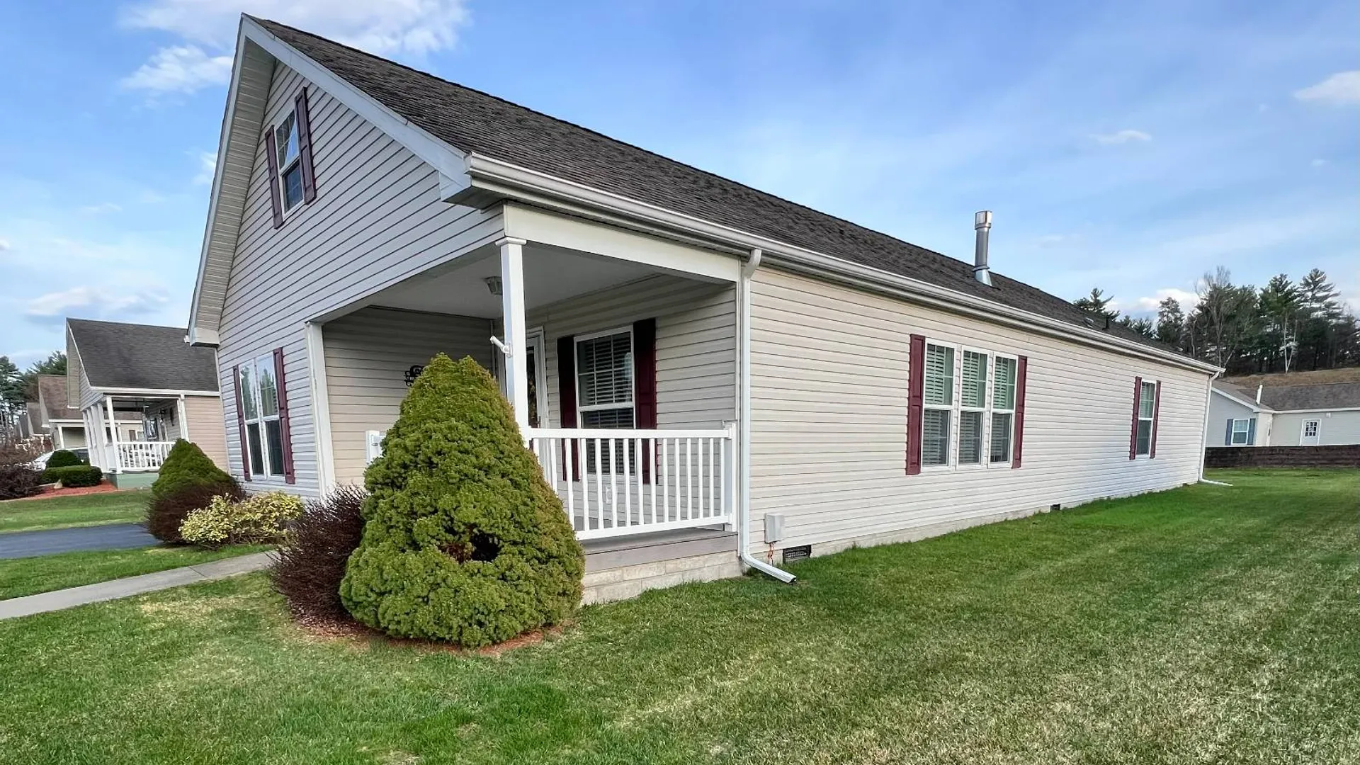 Property at 13 Mango Way, Gansevoort, NY 12831 3