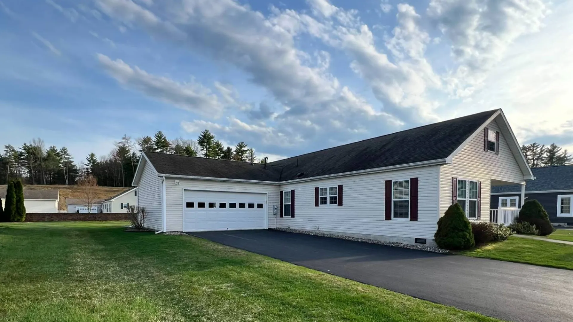 Property at 13 Mango Way, Gansevoort, NY 12831 6