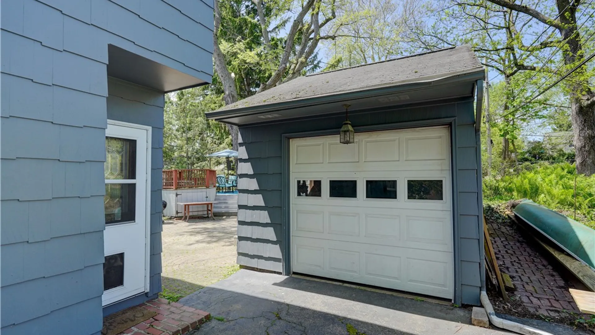 Property at 215 Roosevelt Road, Brighton, NY 14618 24