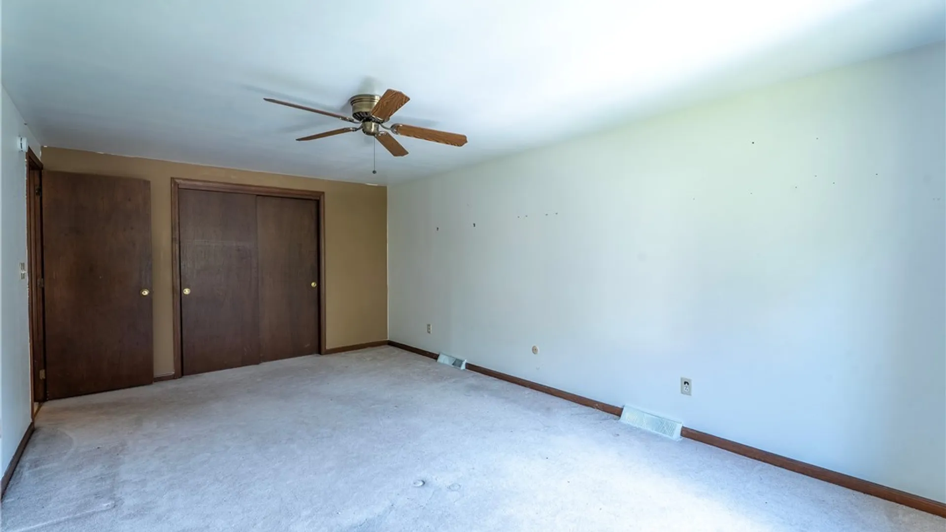 Property at 111 Obrien Drive, Lockport City, NY 14094 24