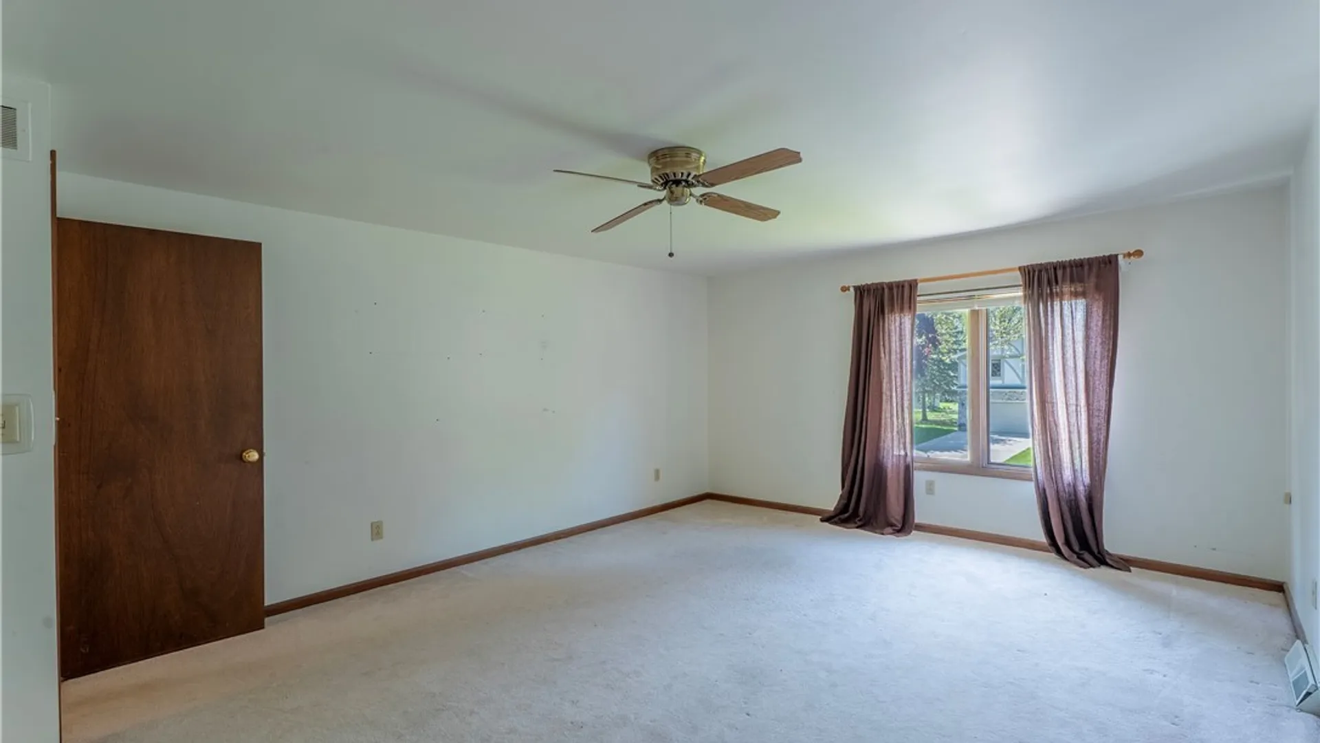 Property at 111 Obrien Drive, Lockport City, NY 14094 26