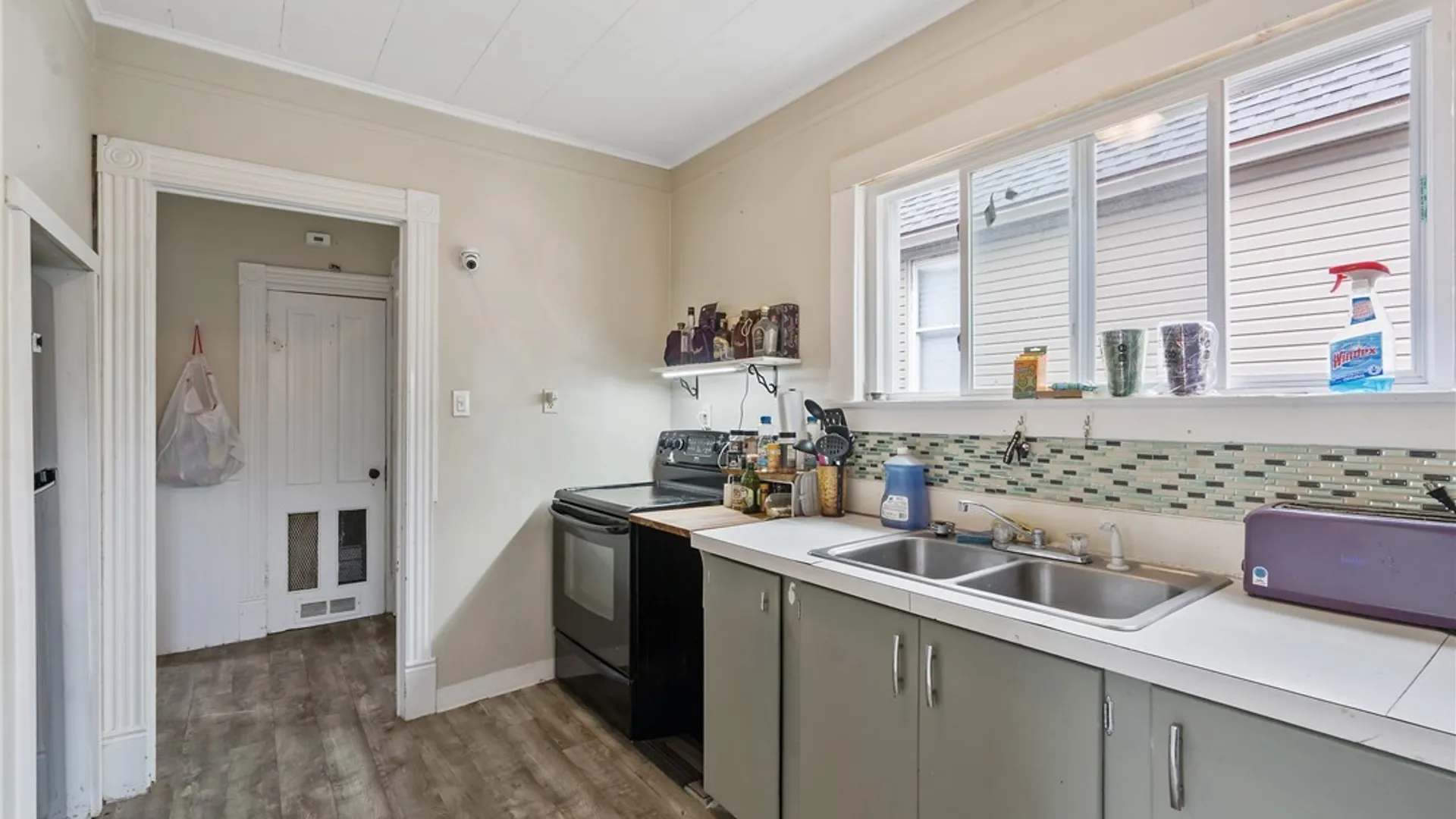 Property at 28 E Utica Street, Oswego, NY 13126 28