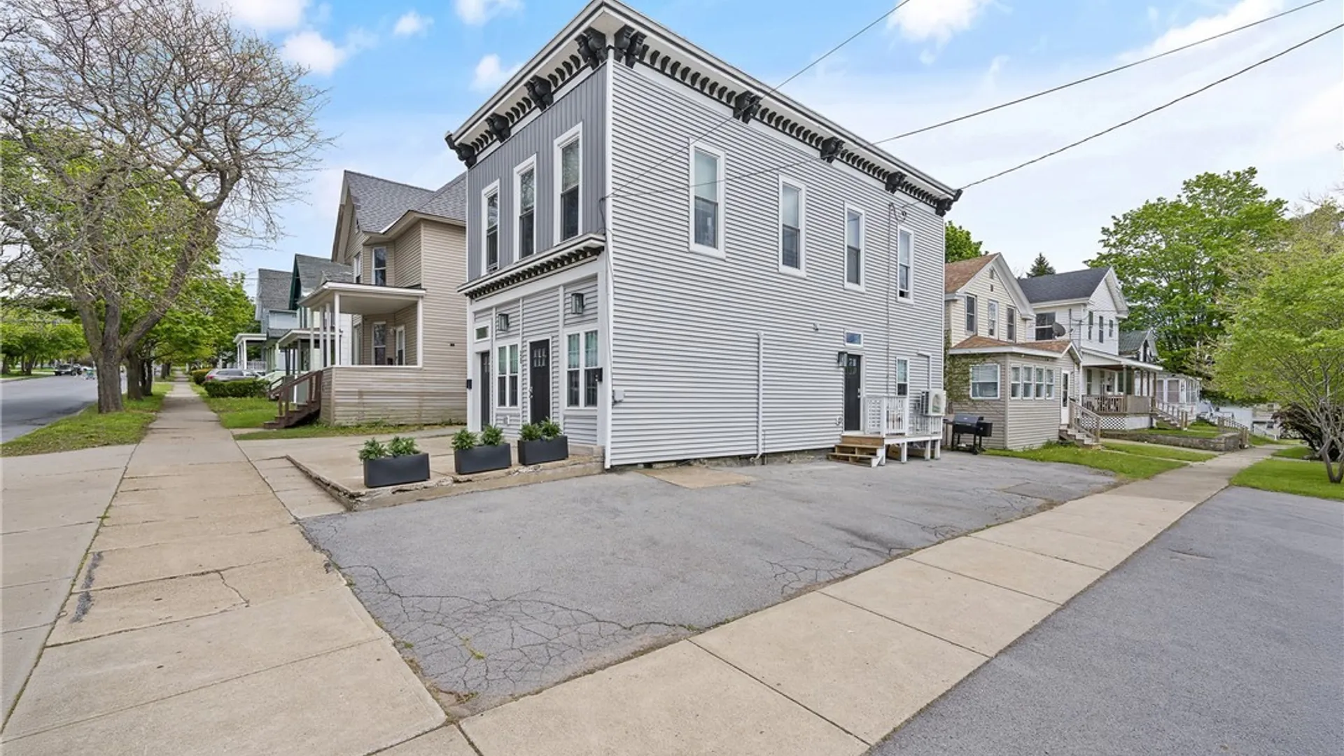 Property at 28 E Utica Street, Oswego, NY 13126 3