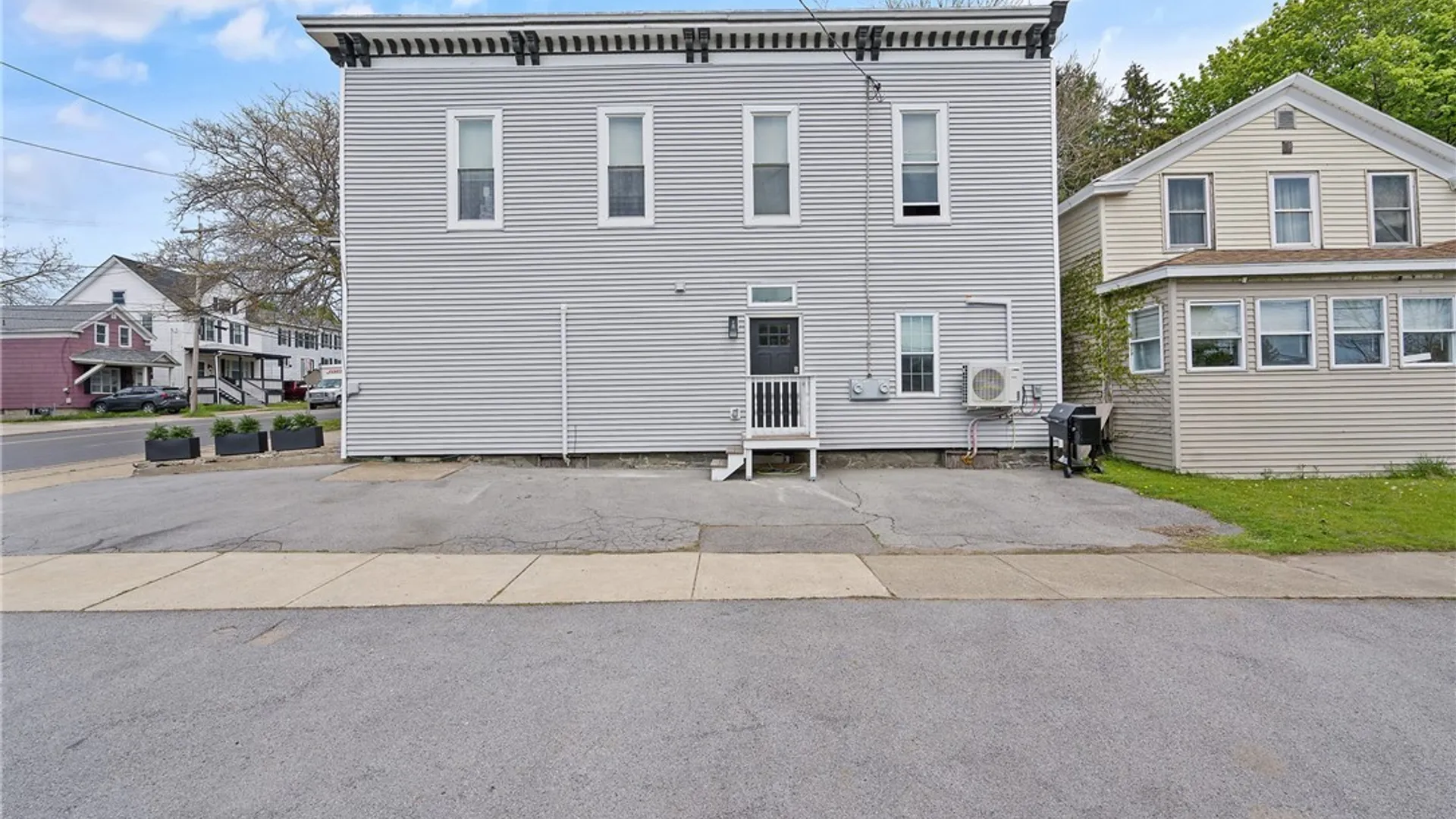 Property at 28 E Utica Street, Oswego, NY 13126 5