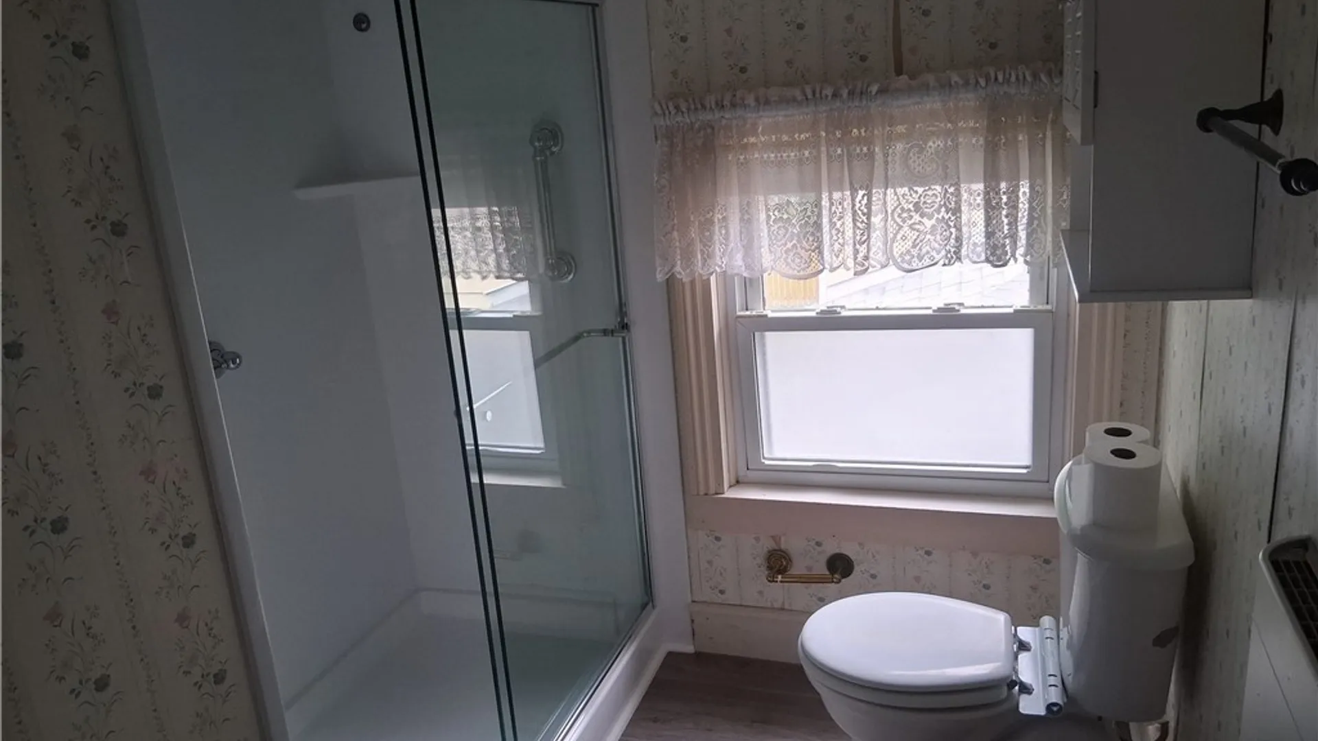 Property at 184 E 7th Street, Oswego, NY 13126 24