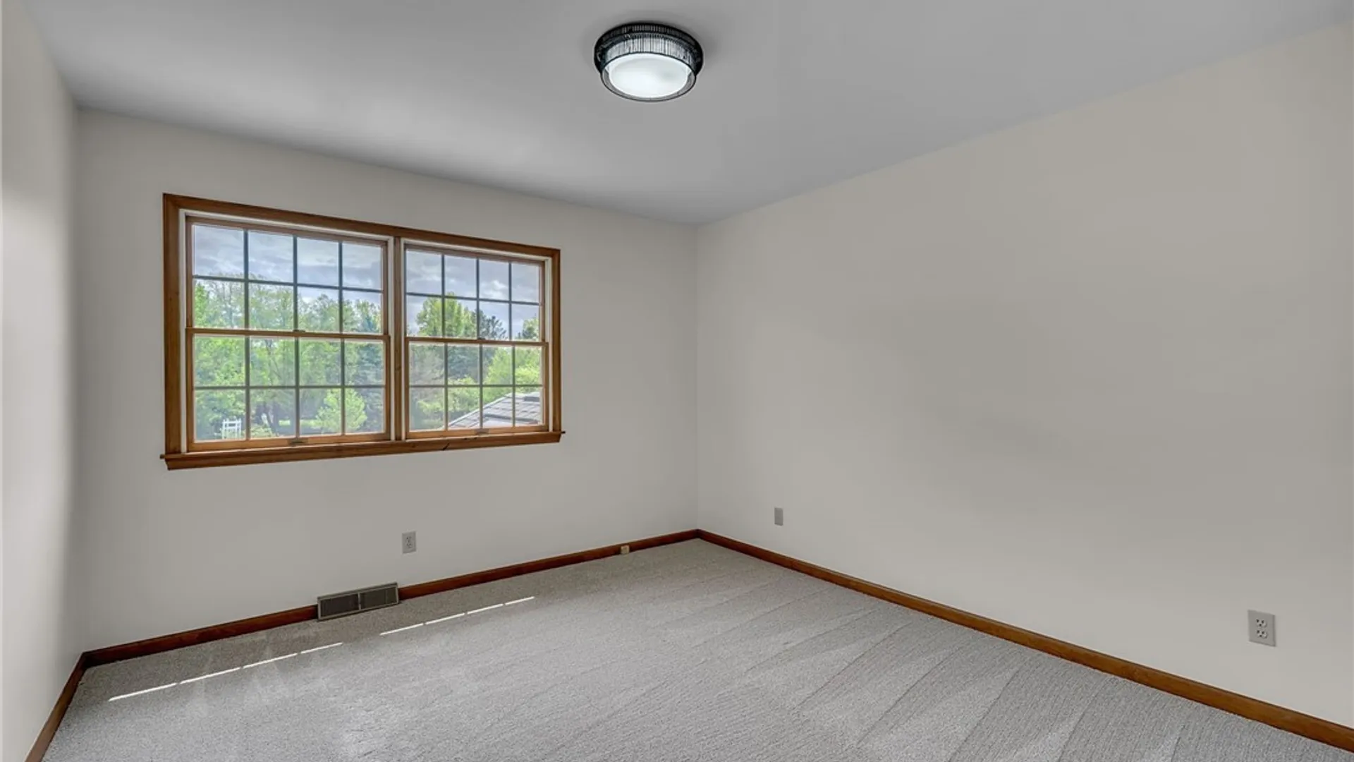 Property at 8610 Appleton Court, Clarence, NY 14051 34