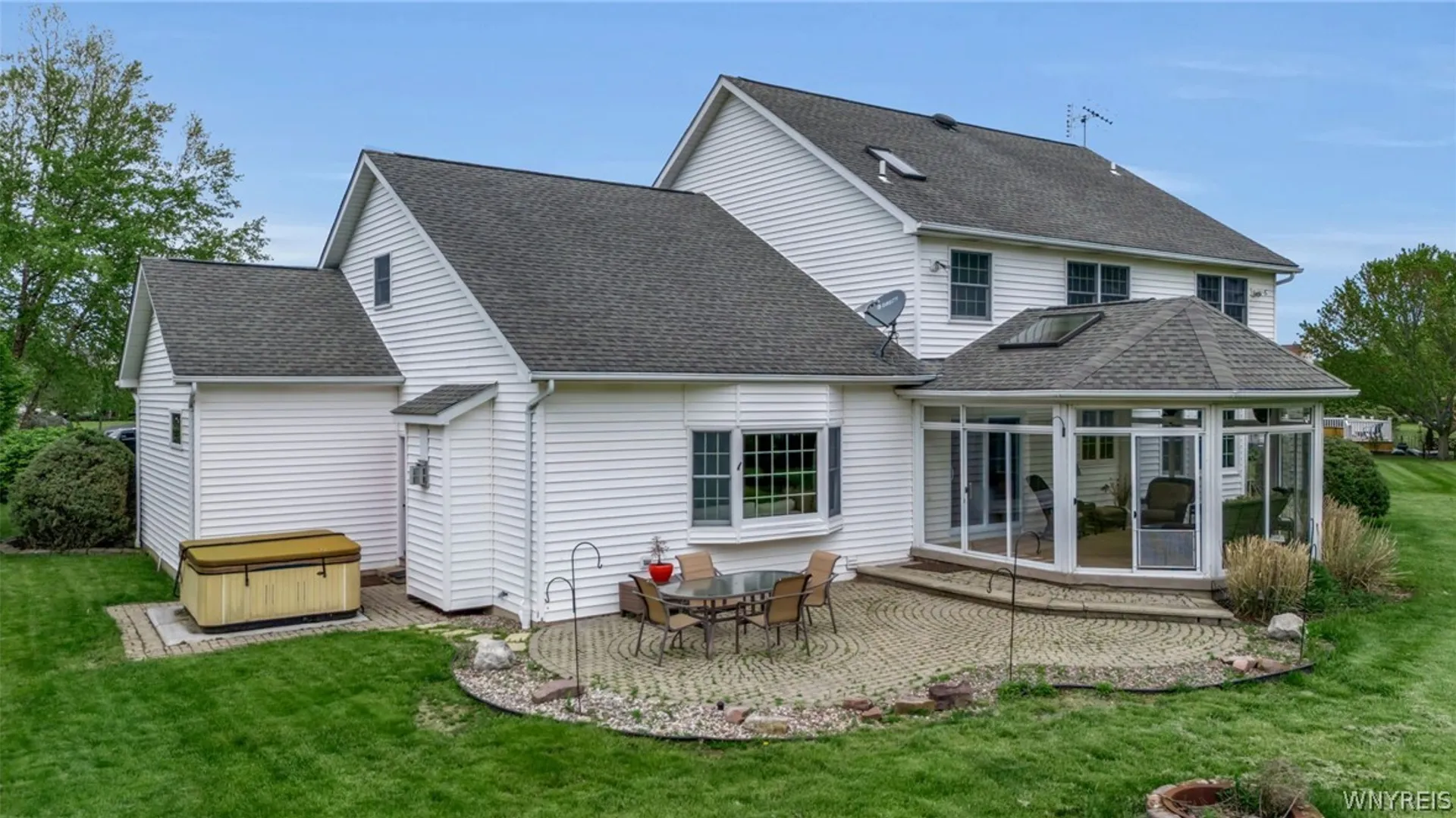 Property at 8610 Appleton Court, Clarence, NY 14051 40