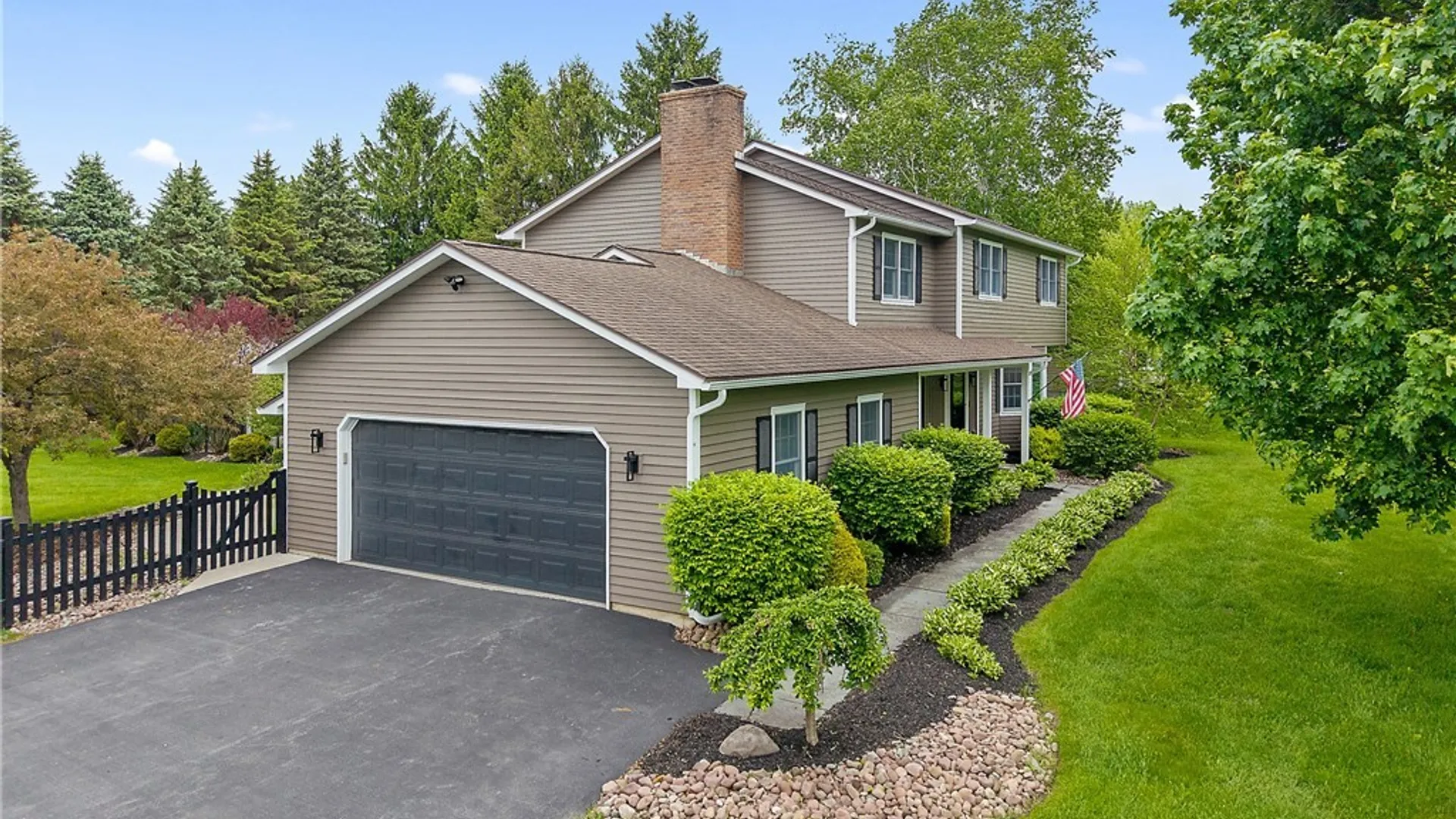 Property at 8255 Drinkwater Lane, Manlius, NY 13104 2
